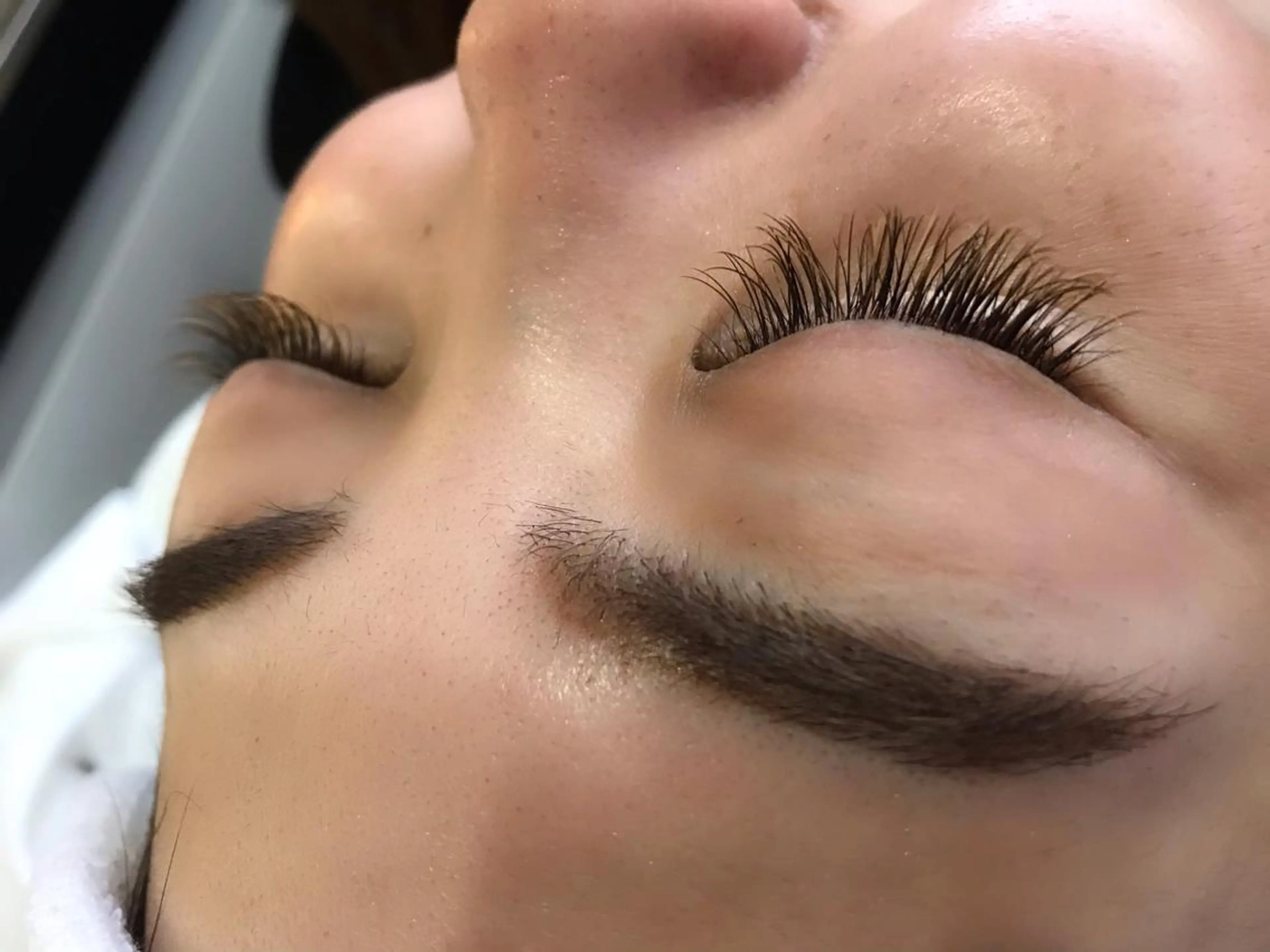 マツエク・マツパ 保子 祐里香のヘアスタイル