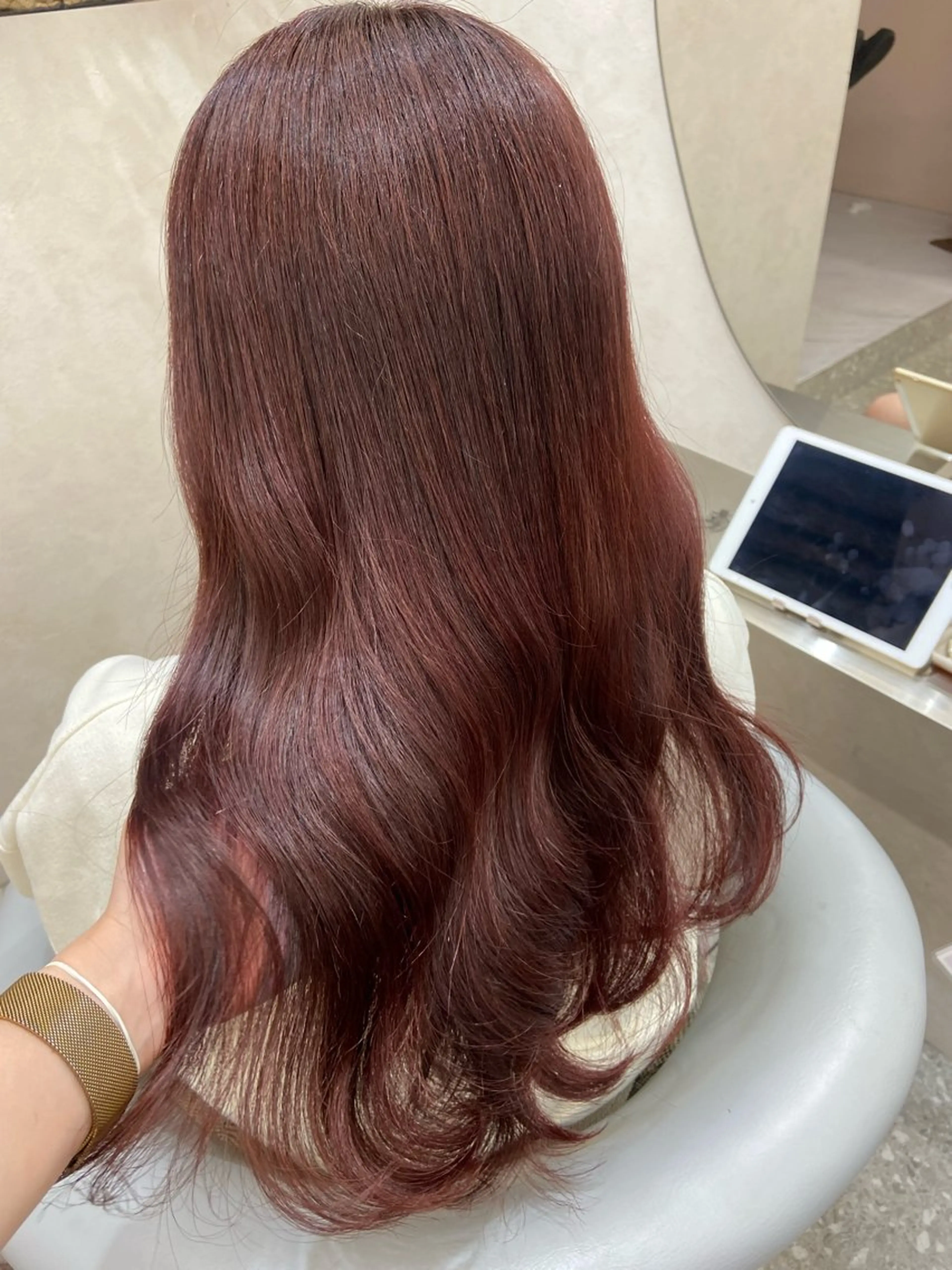 ロング カラー ブリーチ ブラウンカラー ブリーチなしカラー レッドカラー レッドブラウン 新宿/韓国ヘア 中明度カラー/かやのヘアスタイル