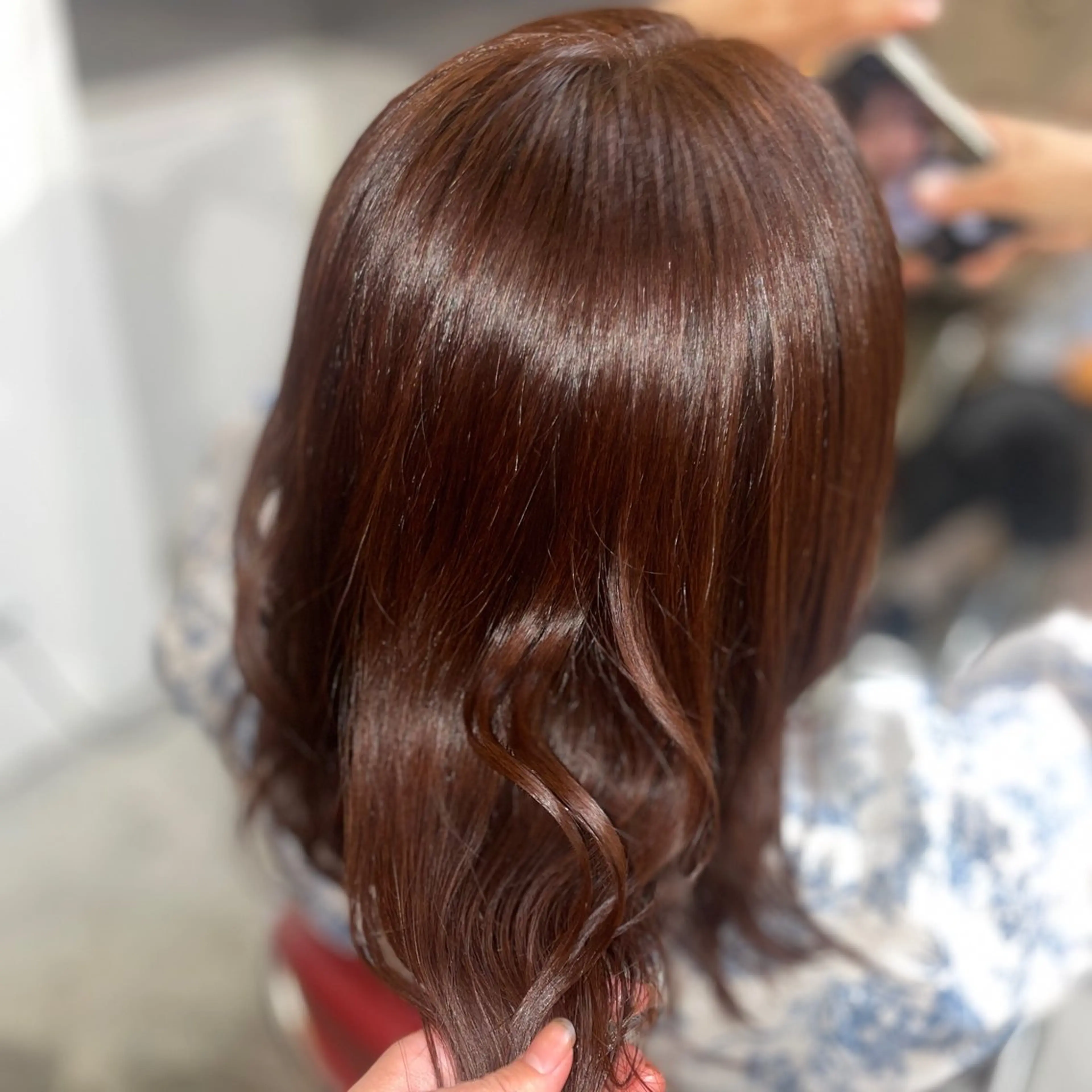 ミディアム カラー スミレ／透明感 ／ハイトーン／高円寺のヘアスタイル