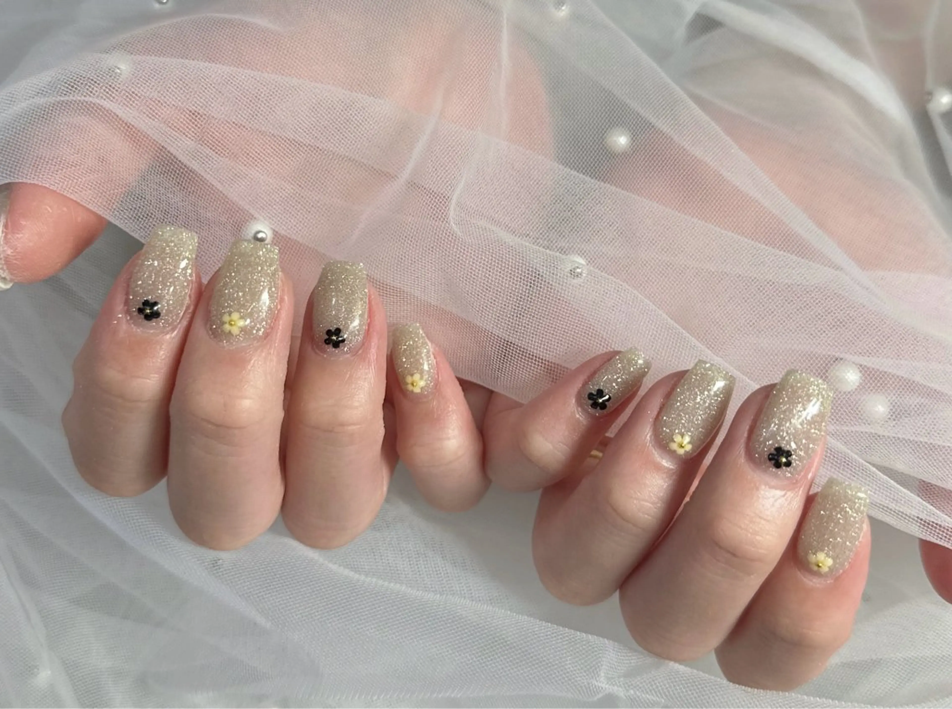 ネイル ハンドネイル LAVISH nanamiのネイルデザイン