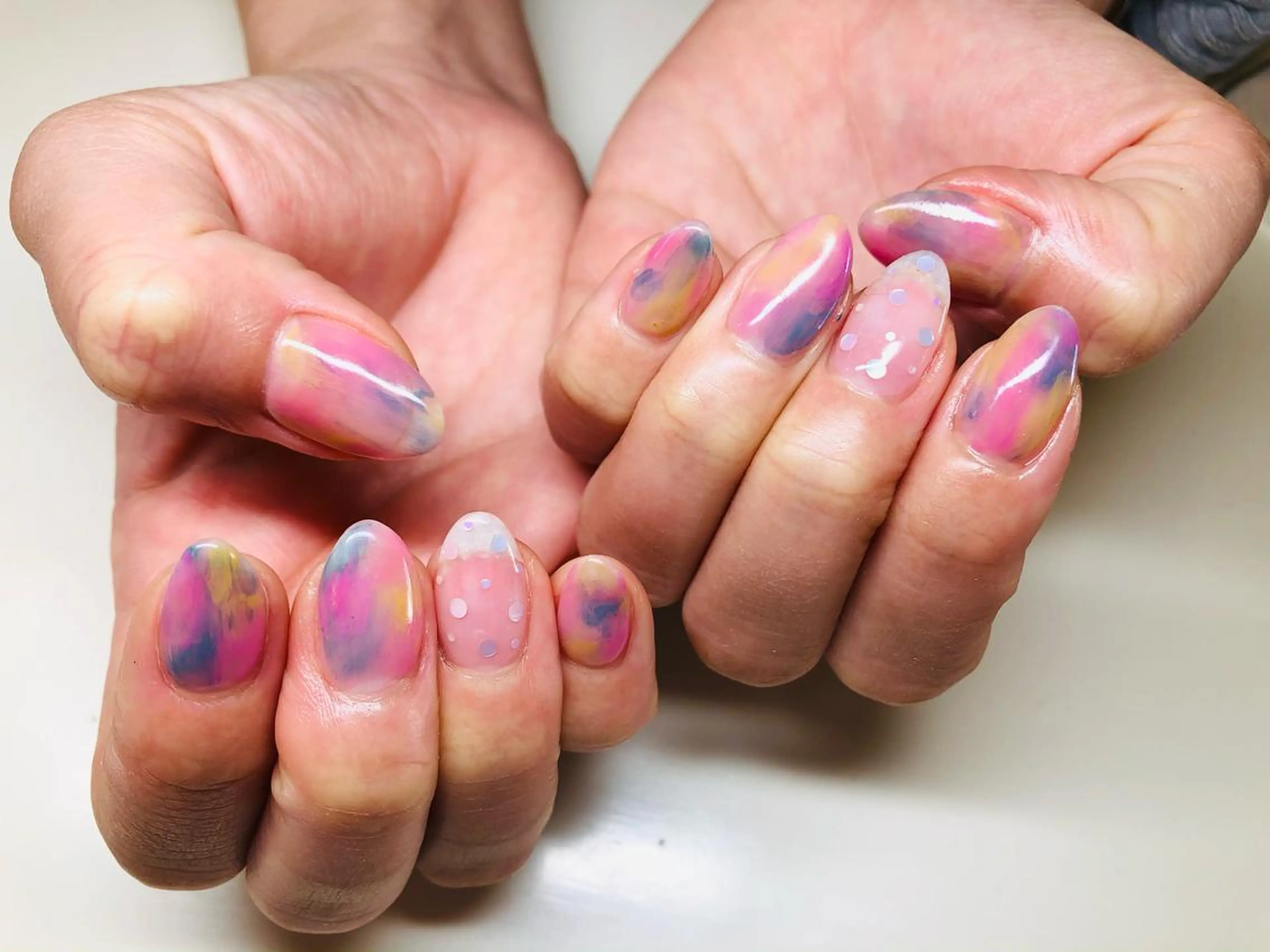 ネイル ドット ホログラムネイル いちじゅう あおいのネイルデザイン