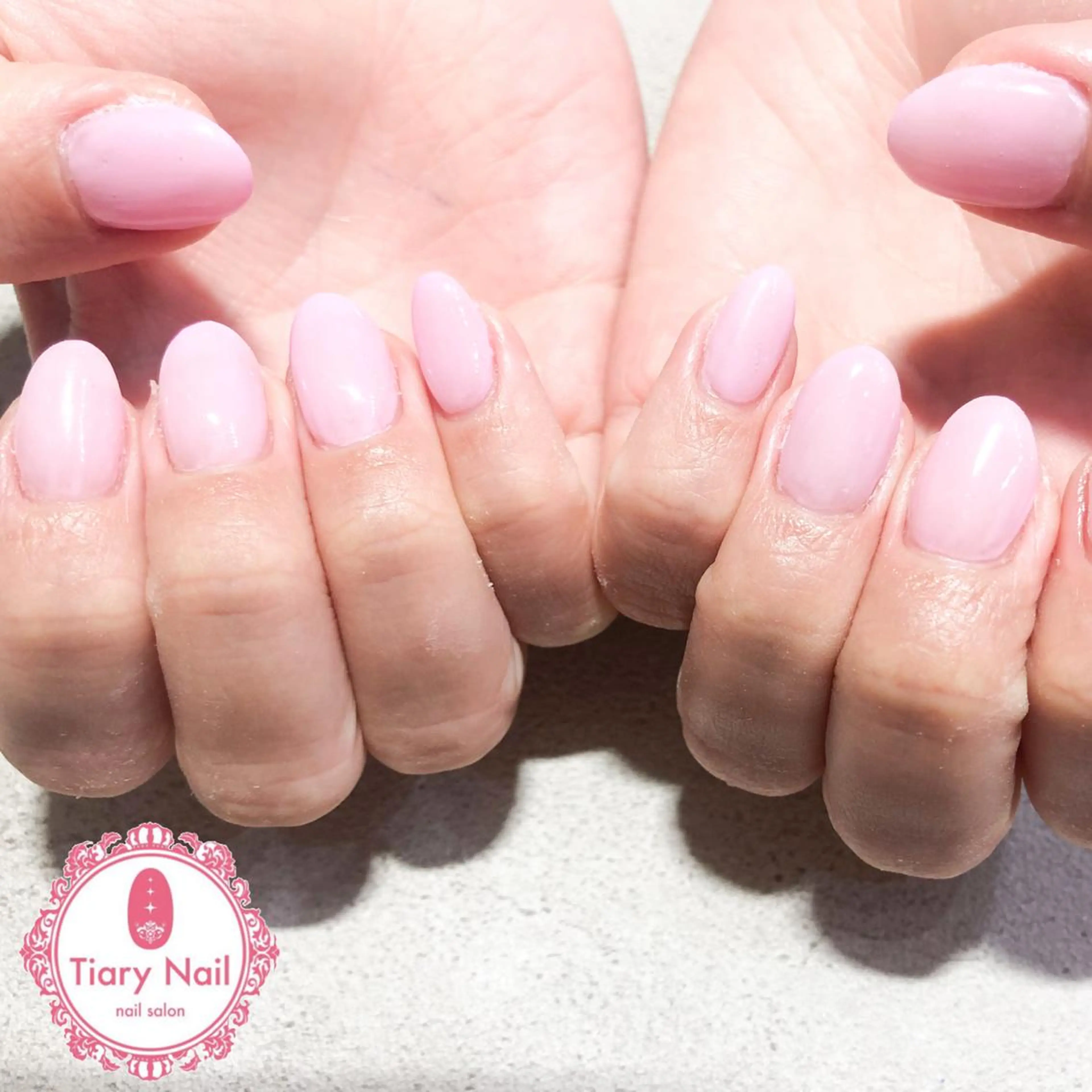 ネイル tiarynail K Kのネイルデザイン
