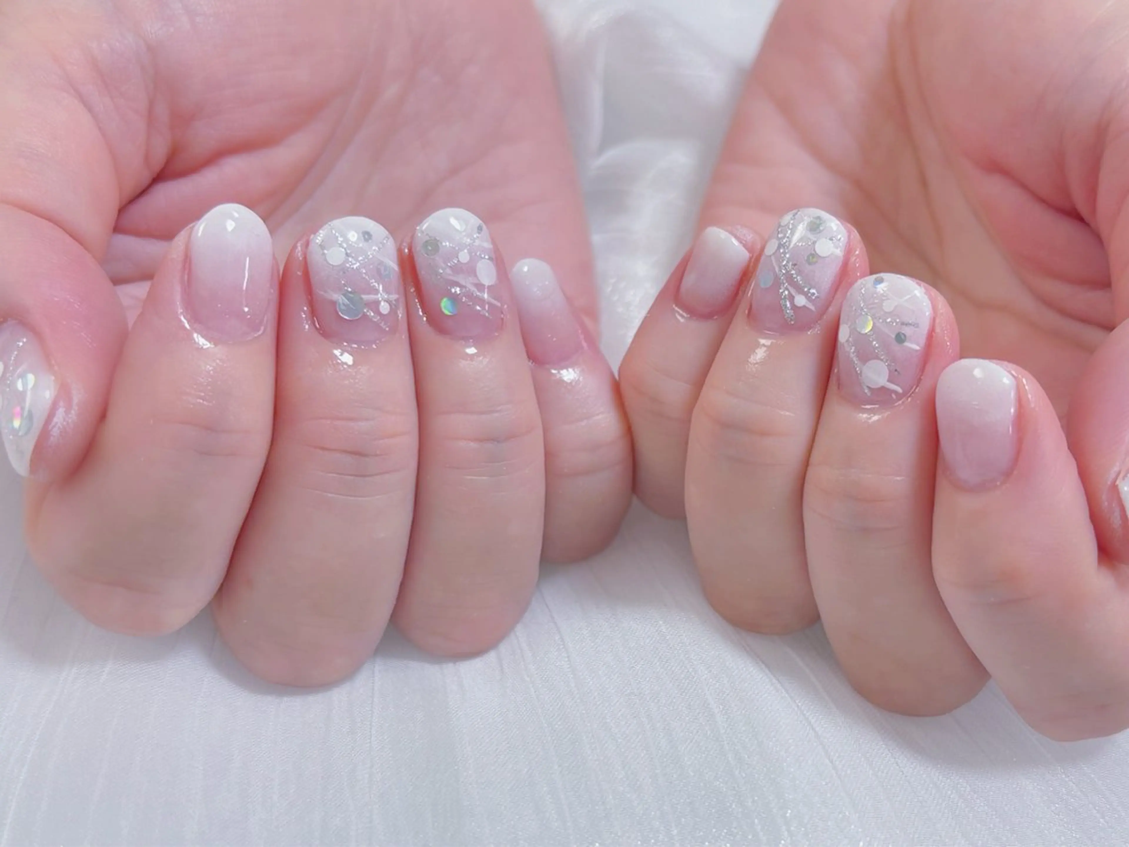 ネイル ハンドネイル ネイルサロンエクラ 🫧Shizukaのネイルデザイン