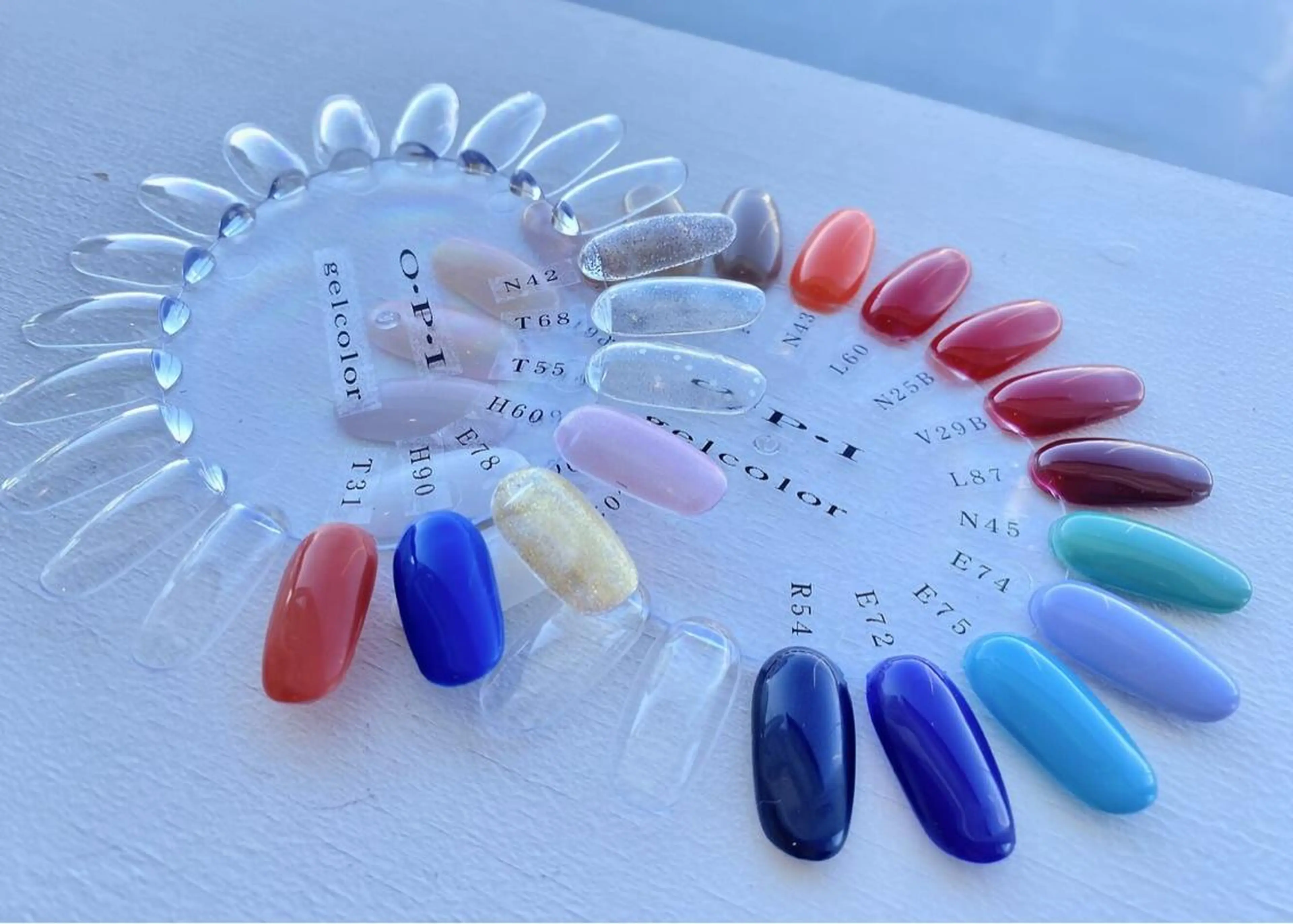 ネイル ジェルネイル tricca  balcony hayama所属・Nakamura Suzuのエステ・リラクイメージ