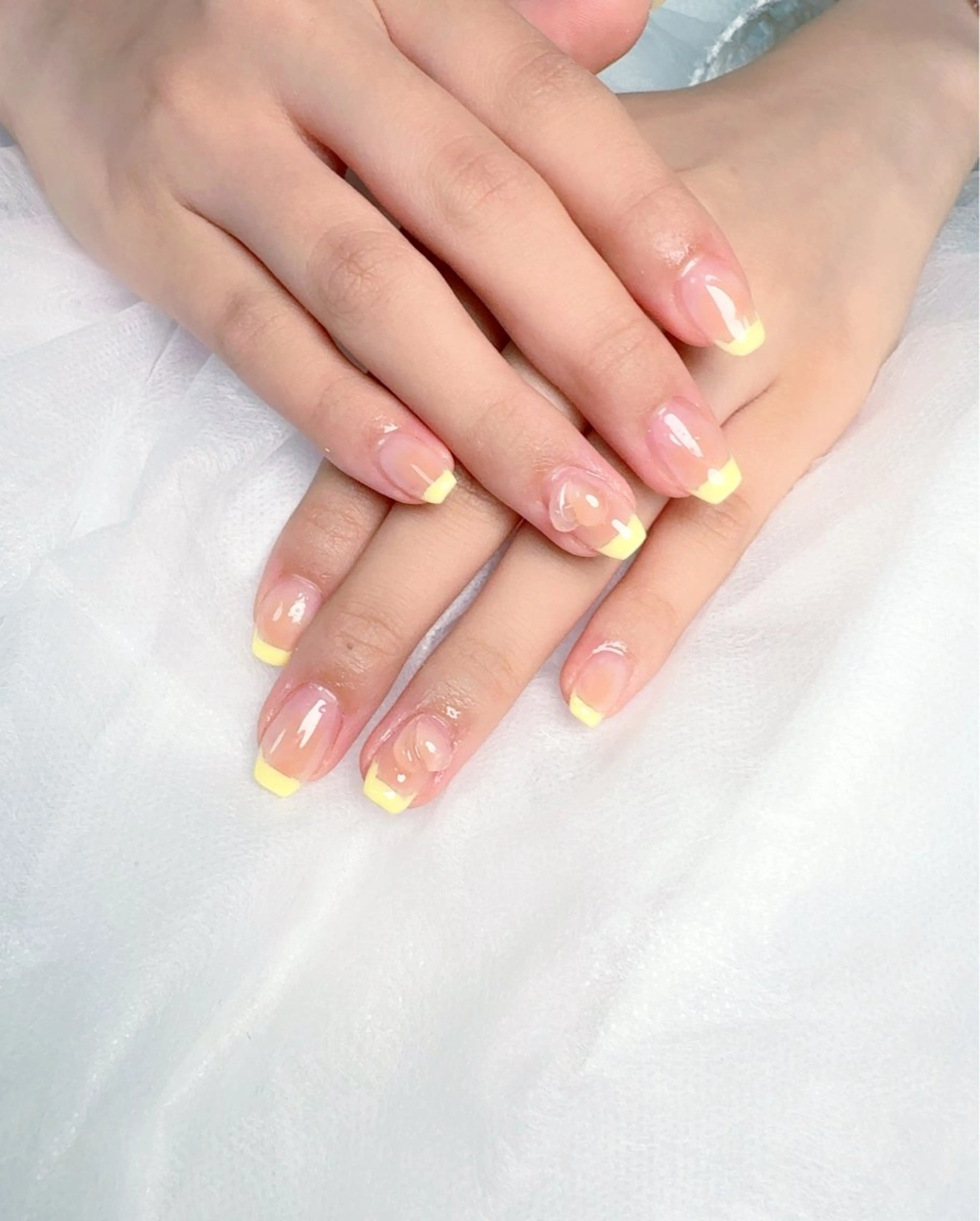 ネイル pink ladyサロン所属・べ にのネイルデザイン