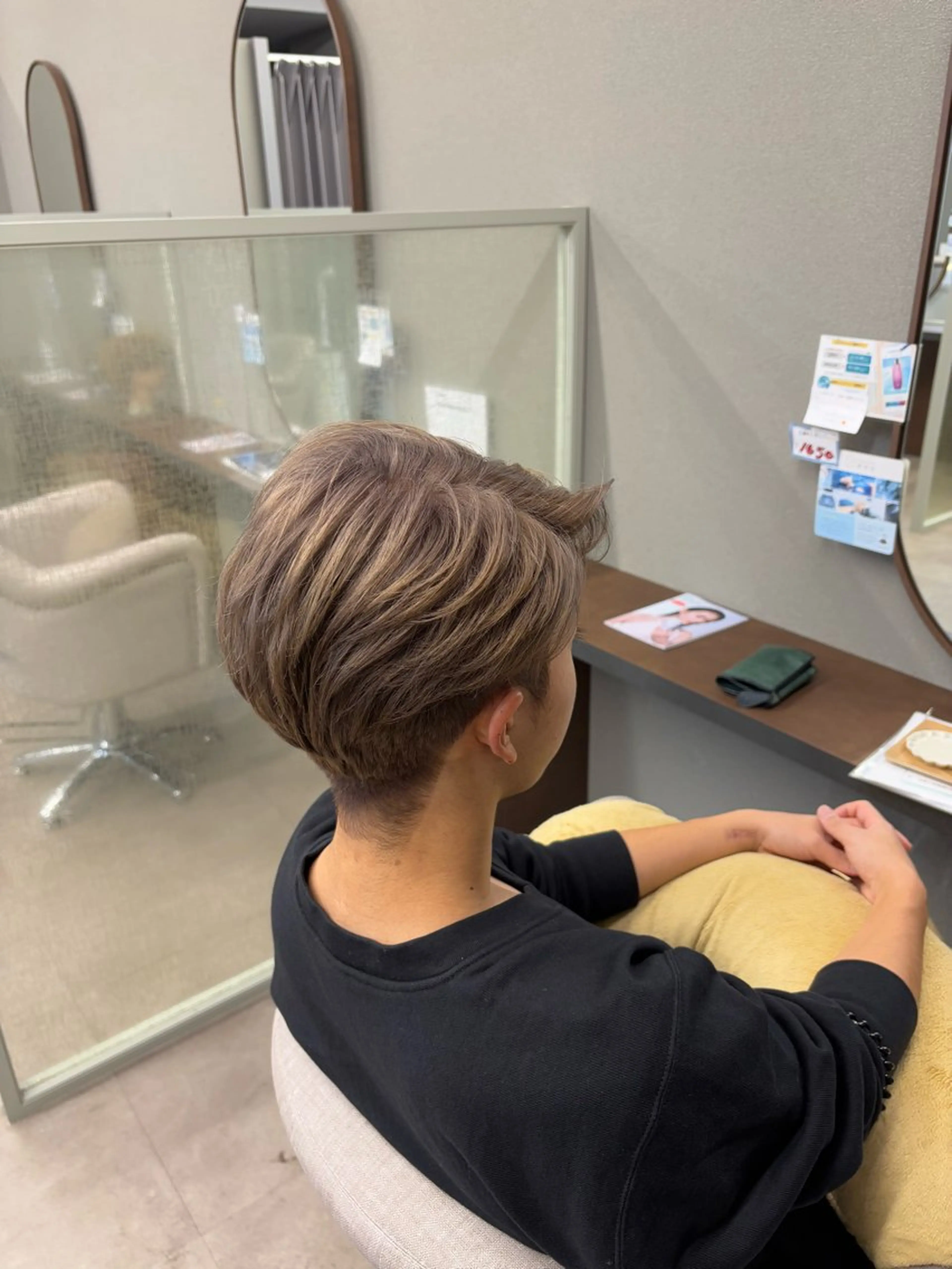 ショート カラー ヘアカラー あいり 福岡美容師のヘアスタイル