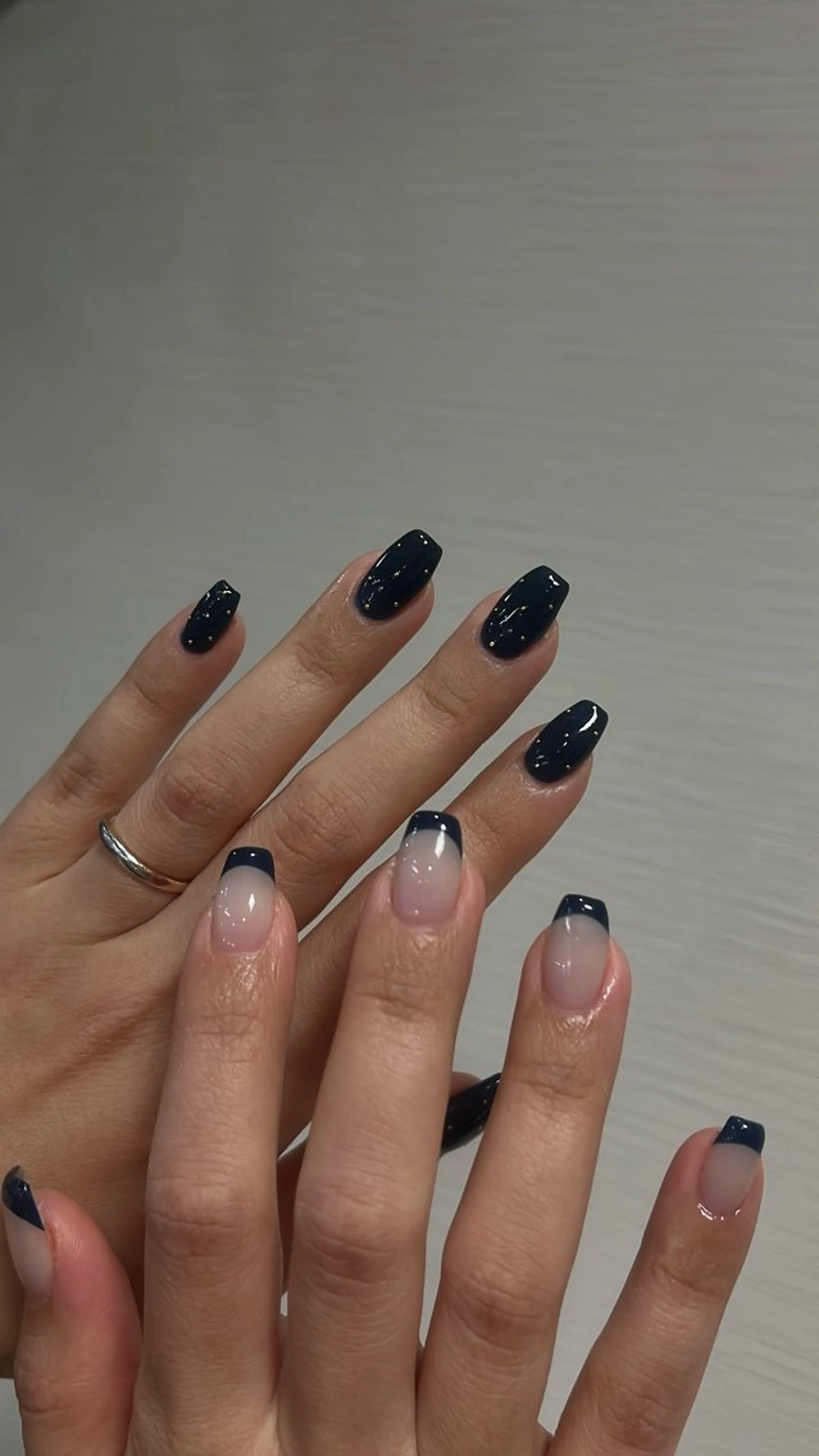 ネイル フラッシュネイル フレンチネイル ハート ラメ(グリッター) ラメグラデーション ハンドネイル SAKU  nail[サクネイル]所属・SAKU nail 作島茜のネイルデザイン