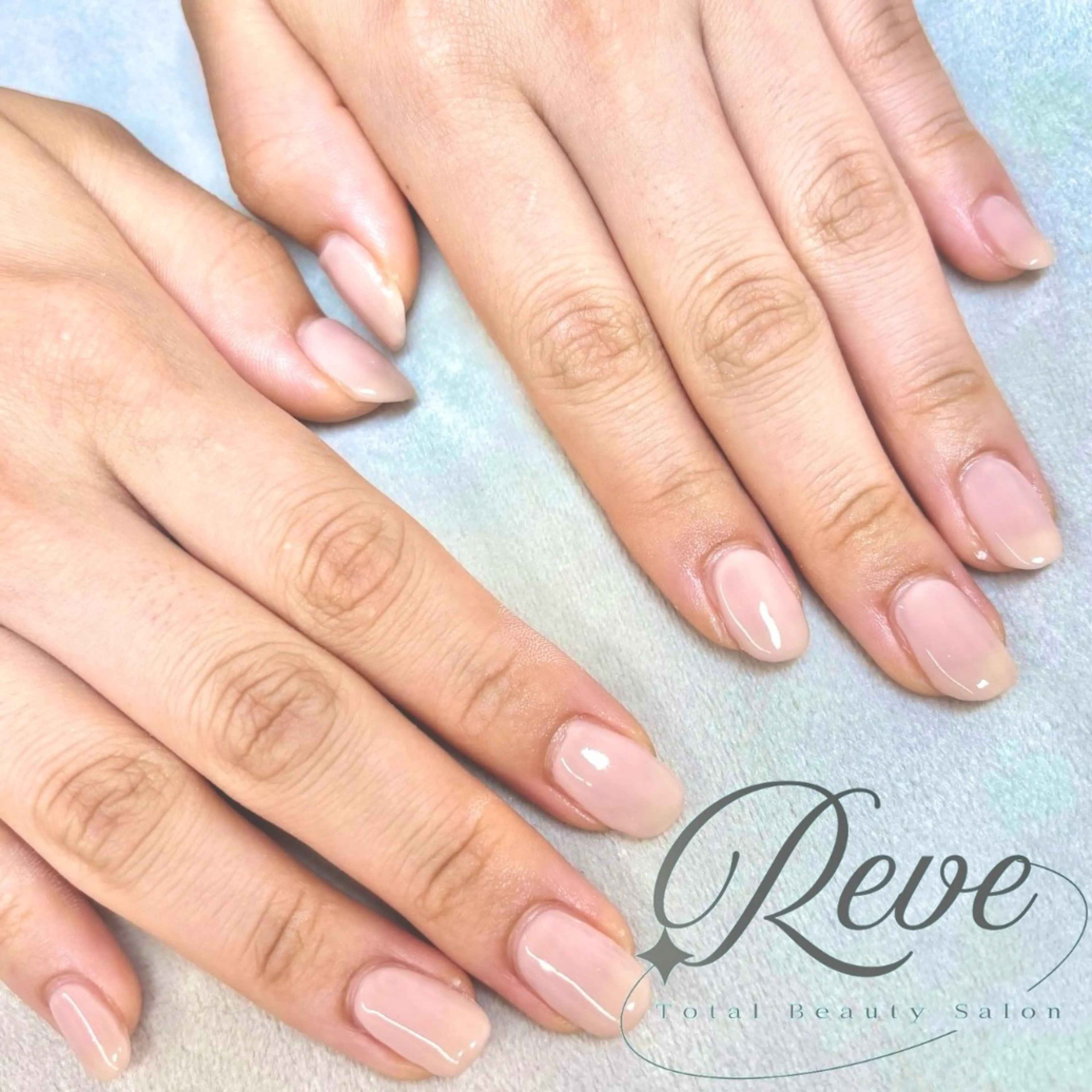 ネイル Reveトータル ビューティサロンのネイルデザイン