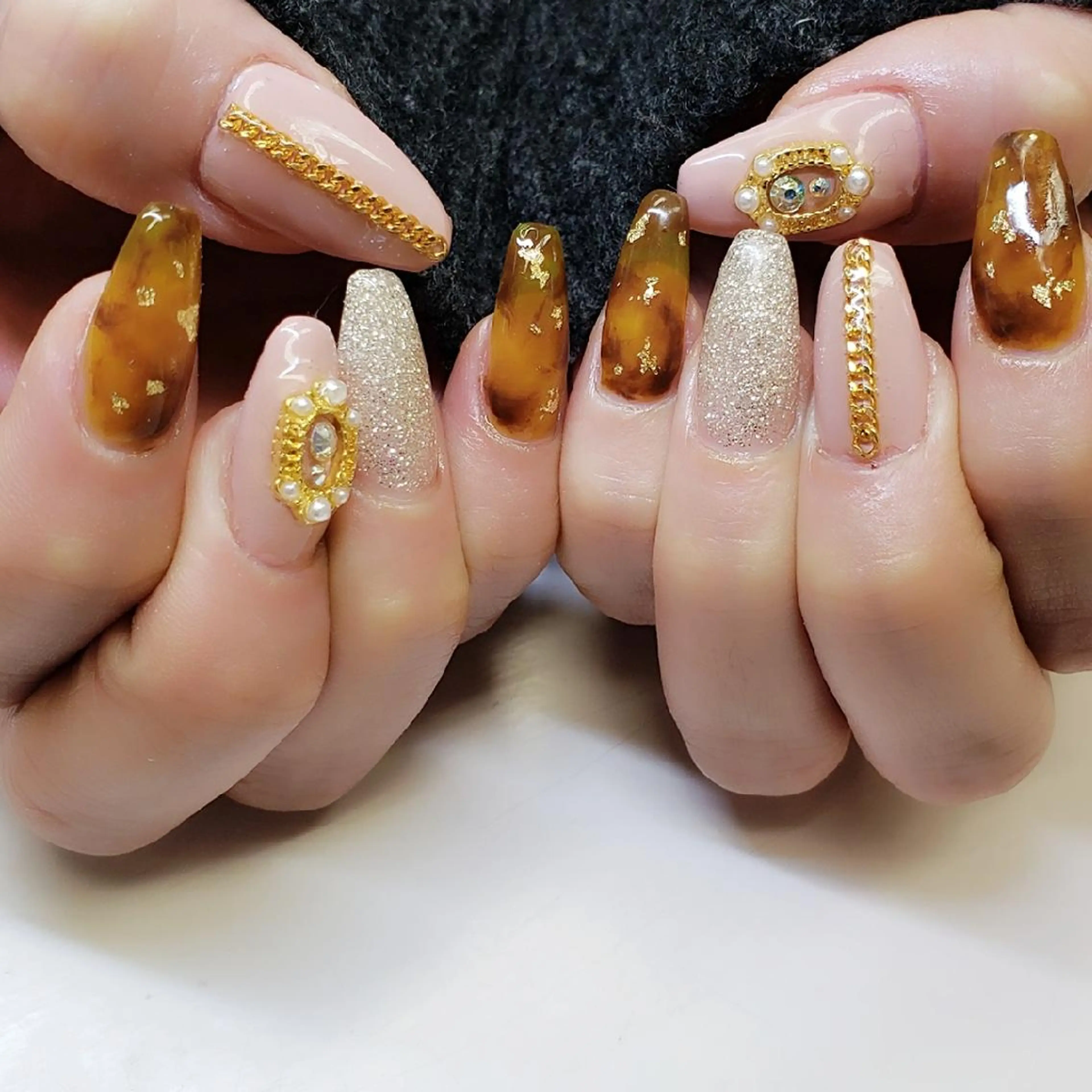 セミロング ネイル ハンドネイル クロキ 。のネイルデザイン