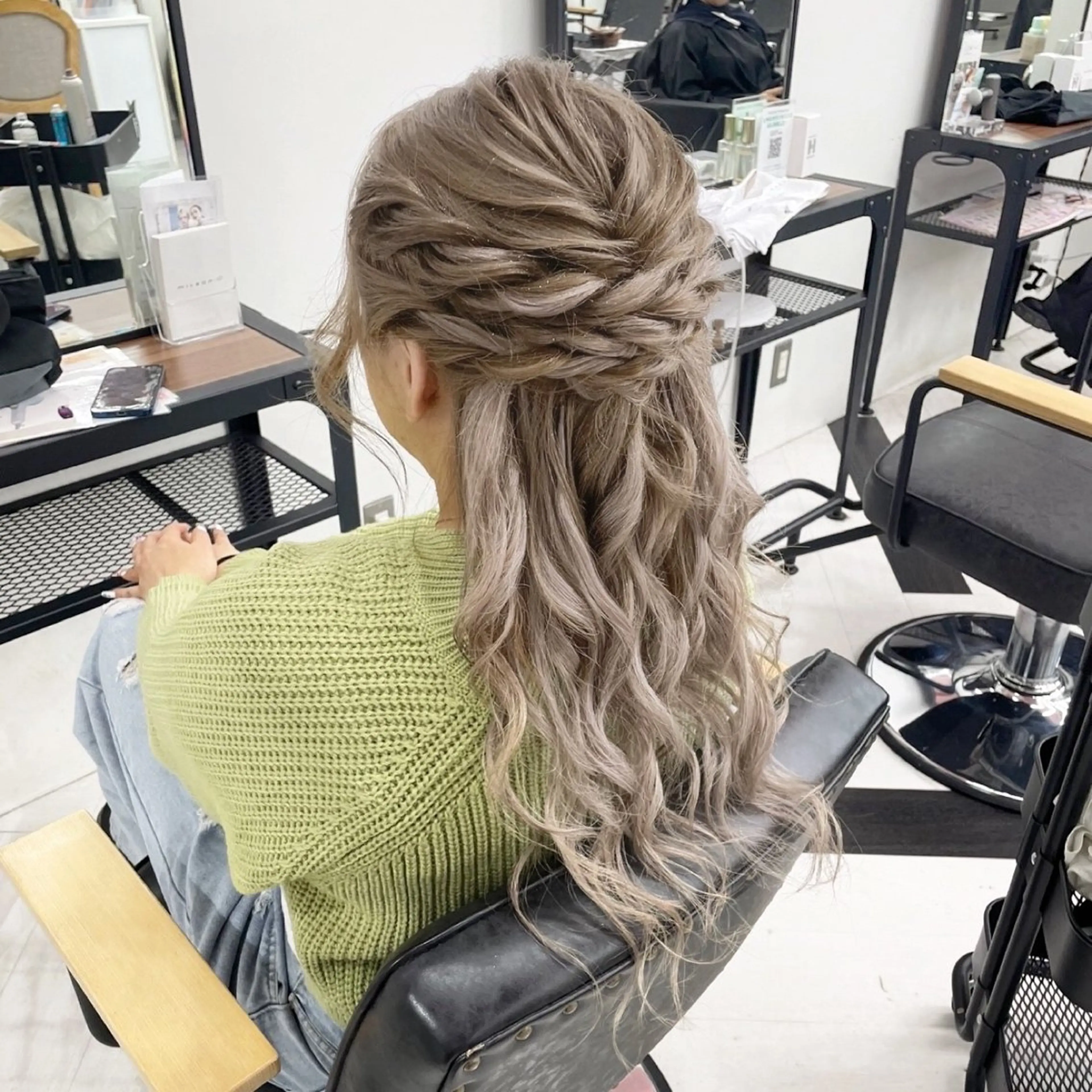 セミロング カラー パーマ ヘアアレンジ メンズ mona/ ストレートスタイル✨のヘアスタイル