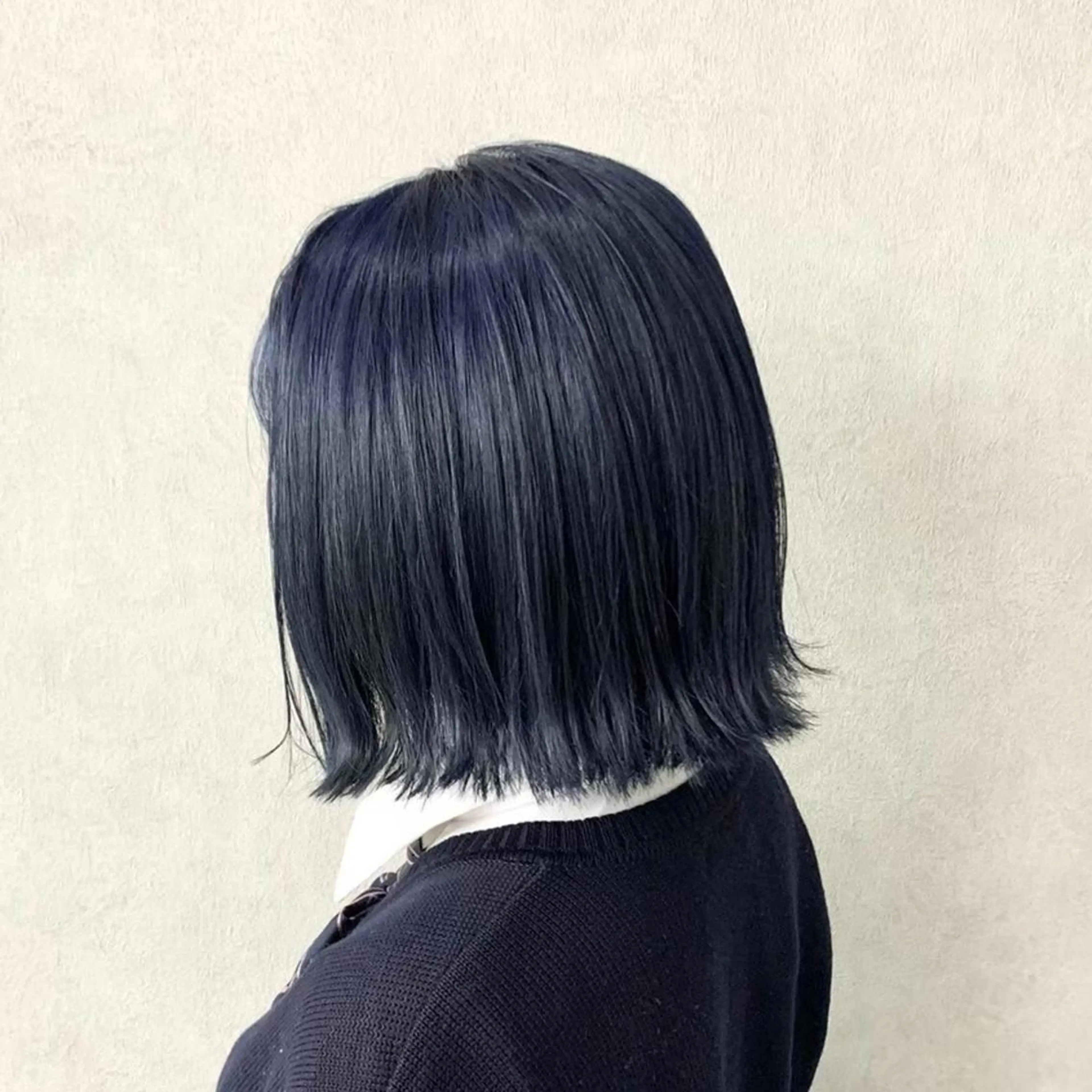 セミロング カラー パーマ ヘアアレンジ メンズ キッズ ネイル マツエク・マツパ アイブロウ 黒髪 ブルーカラー ブルーブラック ブルー mona/ ストレートスタイル✨のヘアスタイル