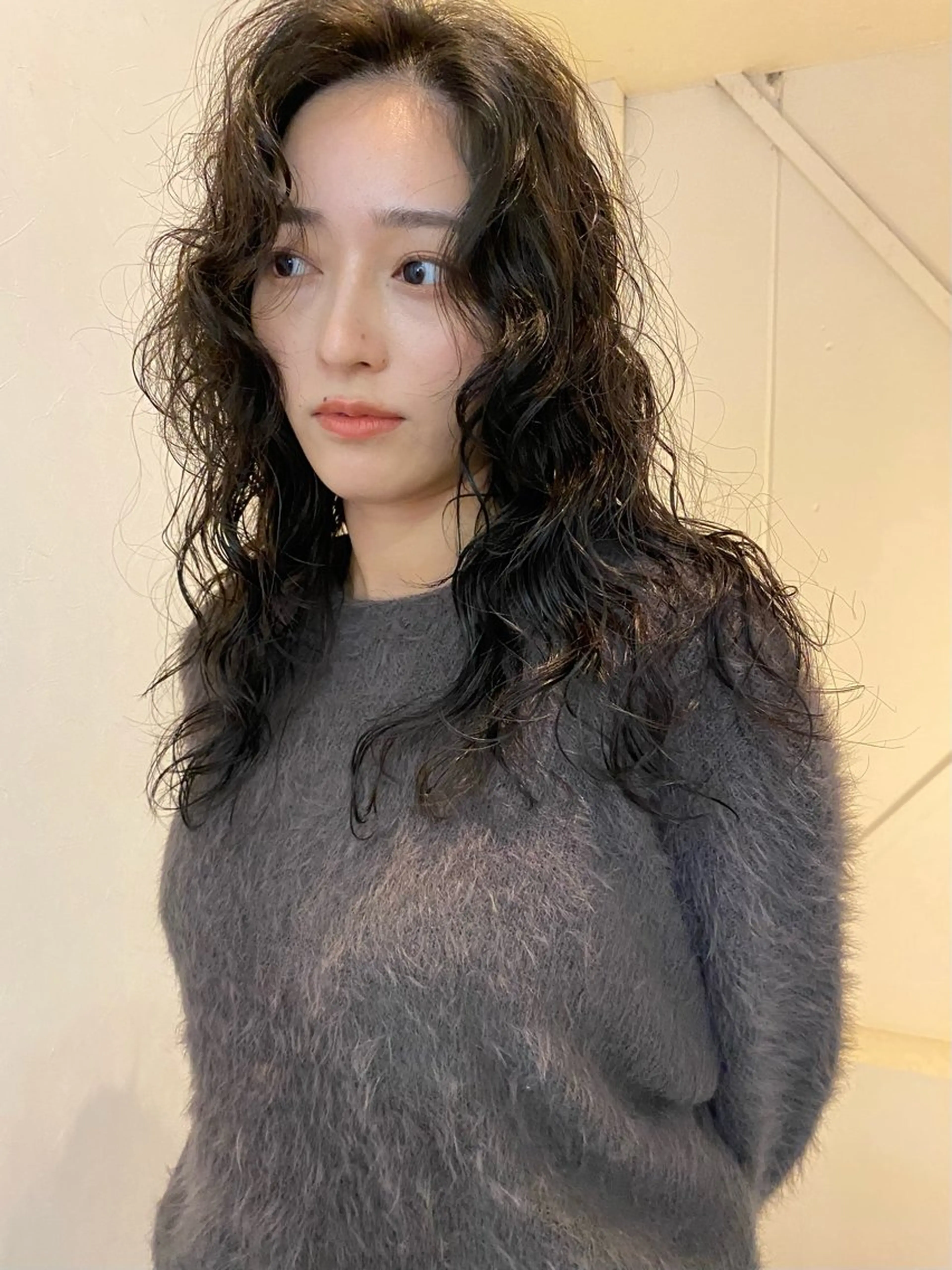 ロング パーマ レイヤーカット ロング カット パーマ トリートメント 森貴裕/ベージュ/ パーマ/オリーブのヘアスタイル