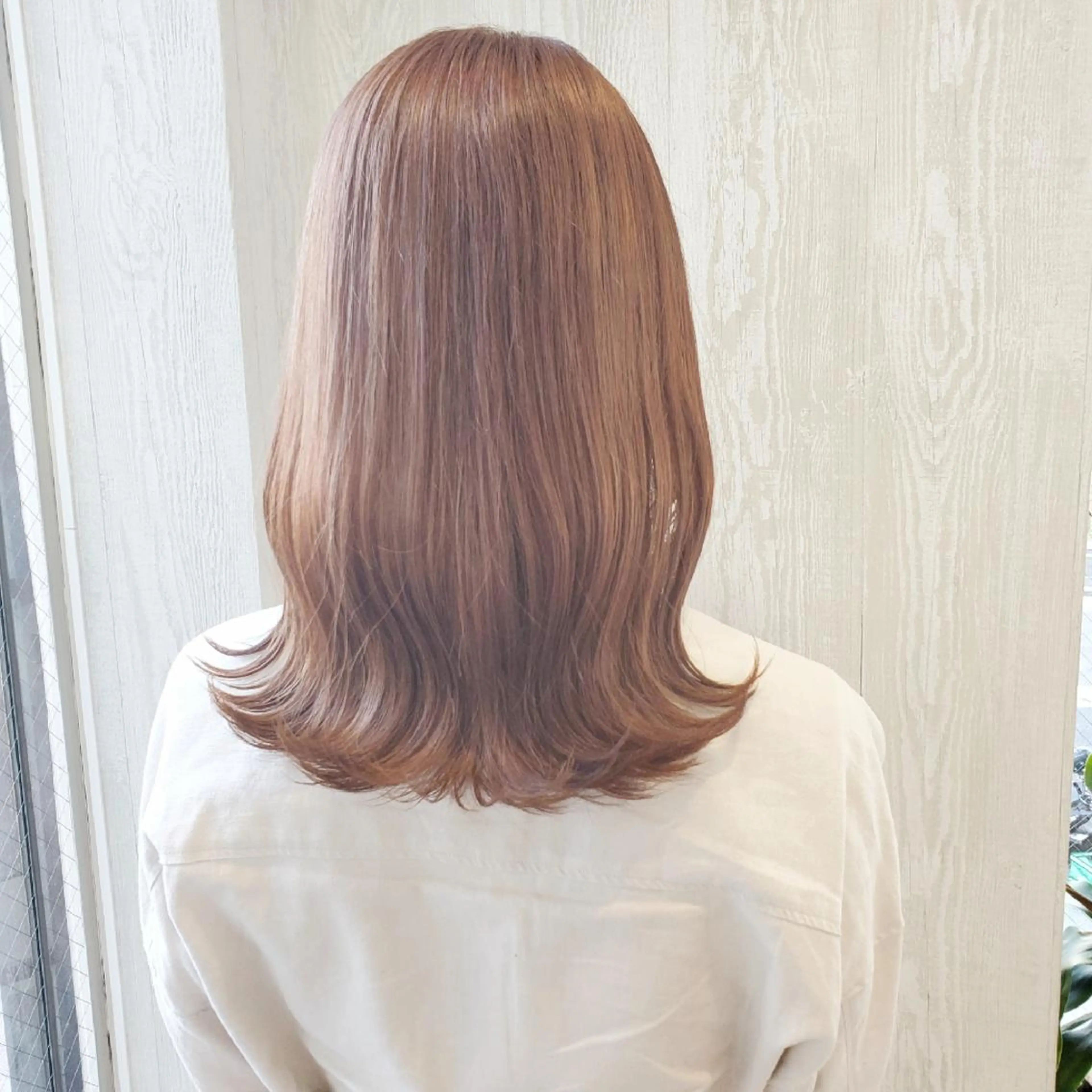 ［🫧リタッチ🫧］ブリーチリタッチ+全体カラー＋Aujua1Stepトリートメントの写真