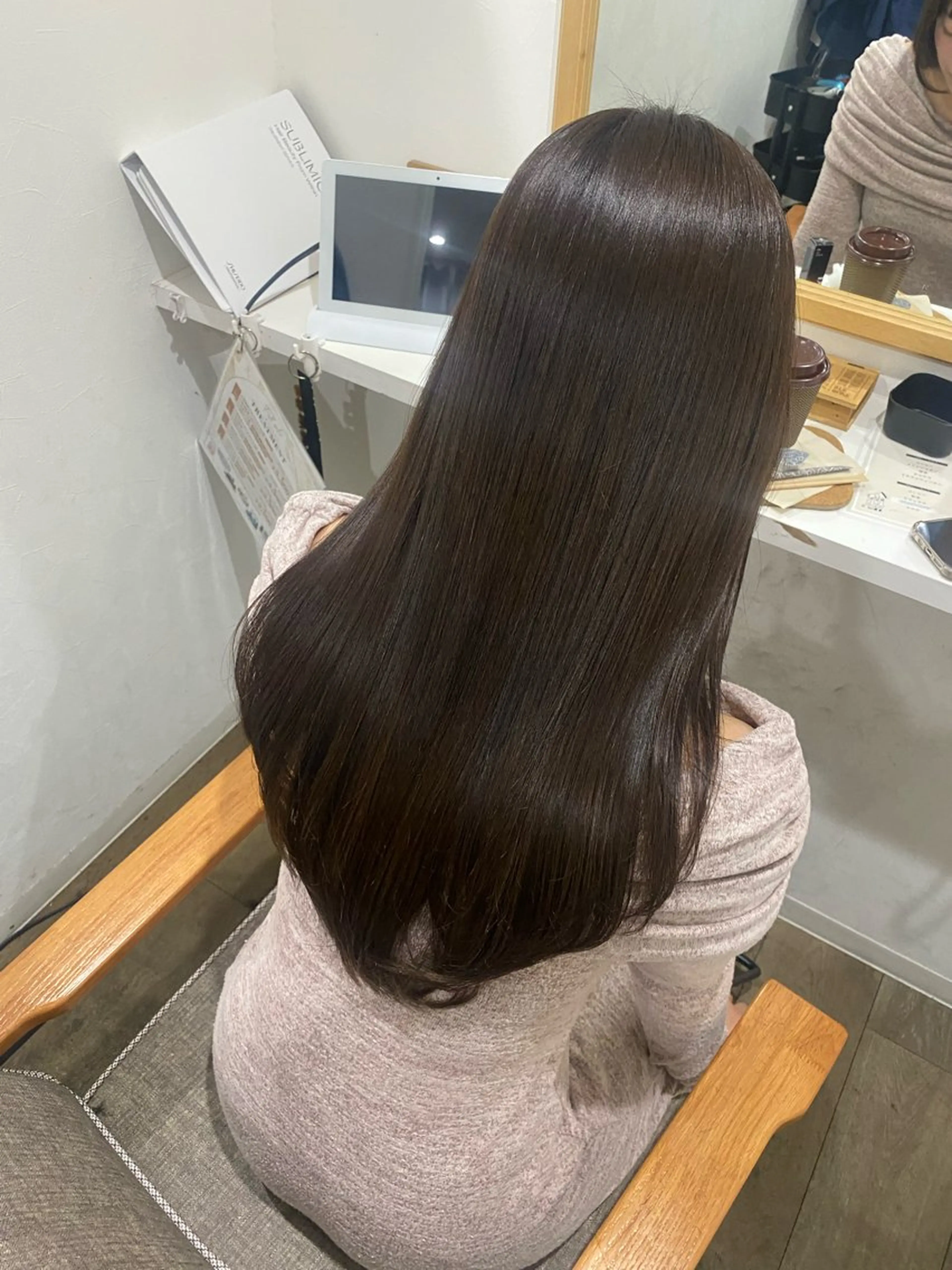 カラー ブリーチ ケアカラー カット ヘアカラー トリートメント Jewel  Box東梅田所属・髪質改善サロン 梅田/ヨナミネのヘアスタイル