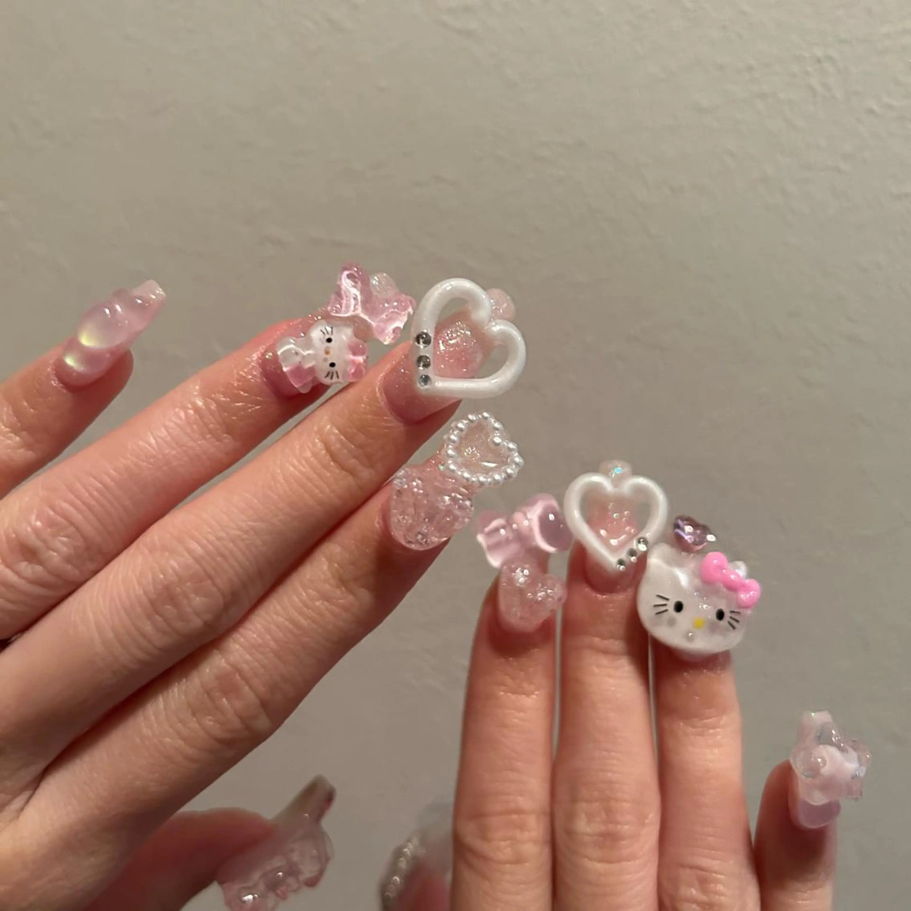 ネイル ハンドネイル ViViA momokaのネイルデザイン