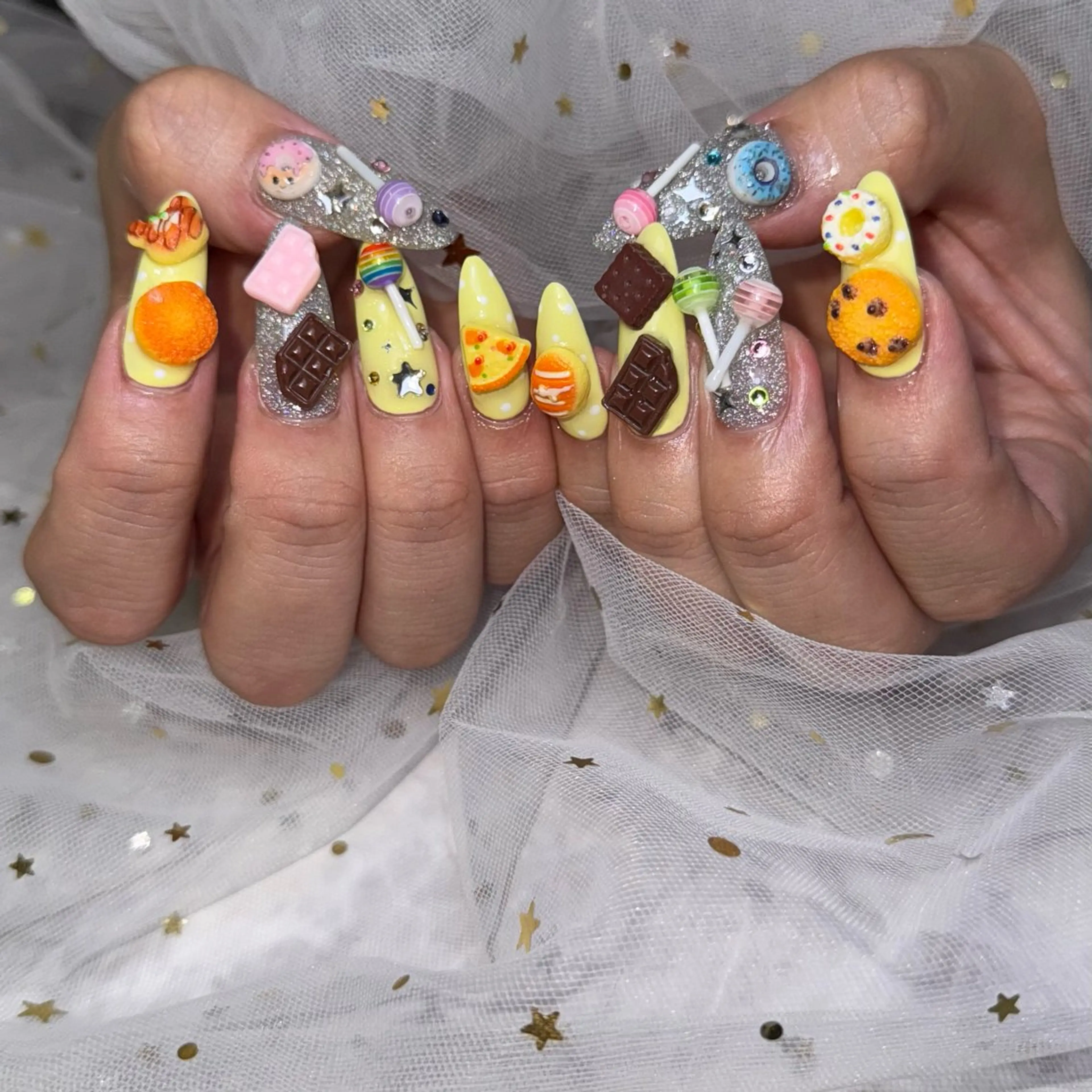 ネイル ジェルネイル 持ち込み Mnailsalon フィルイン対応サロンのネイルデザイン