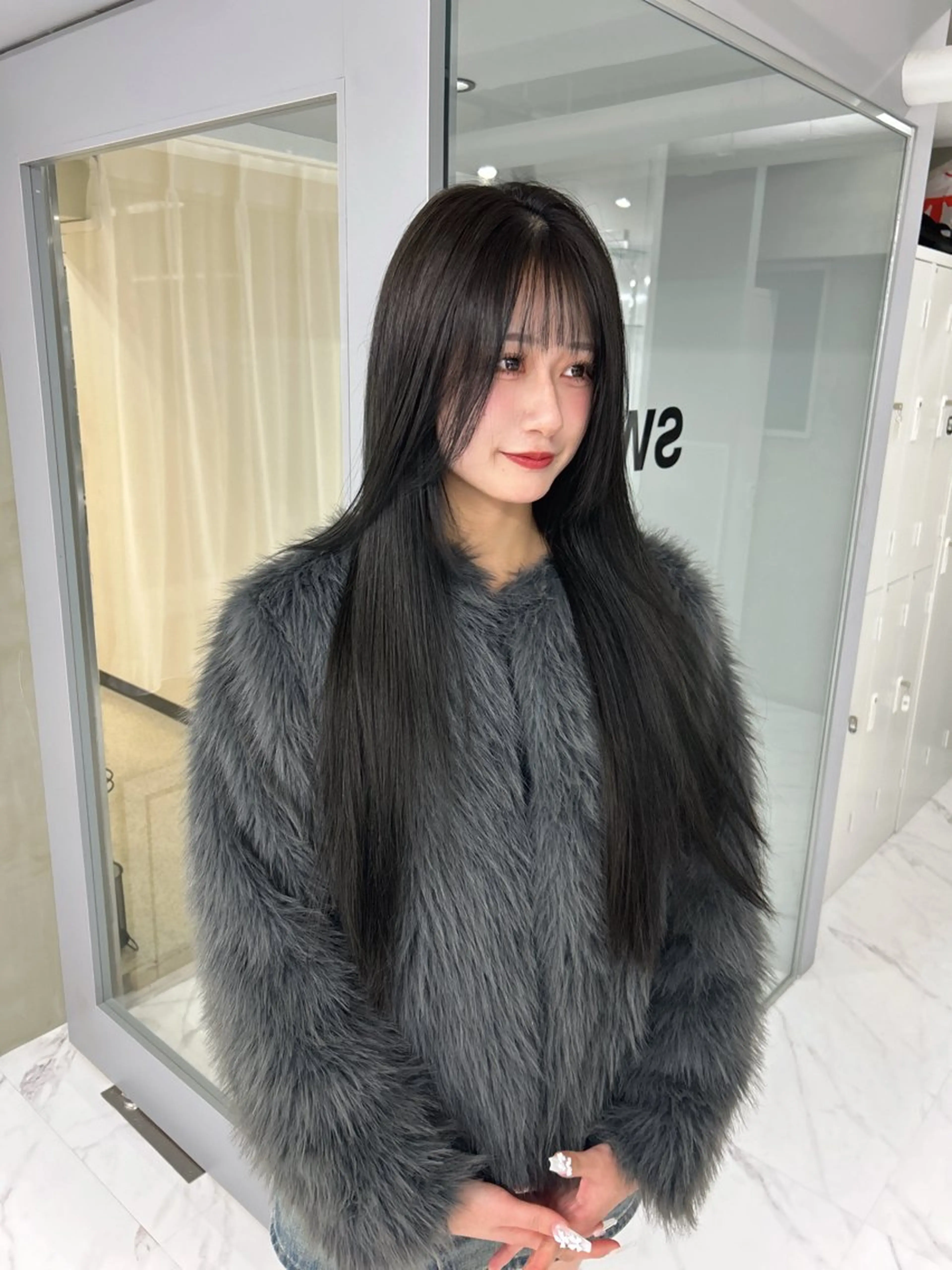 【落ちる黒🎶】カット＋偽黒染カラー＋2stトリートメントの写真