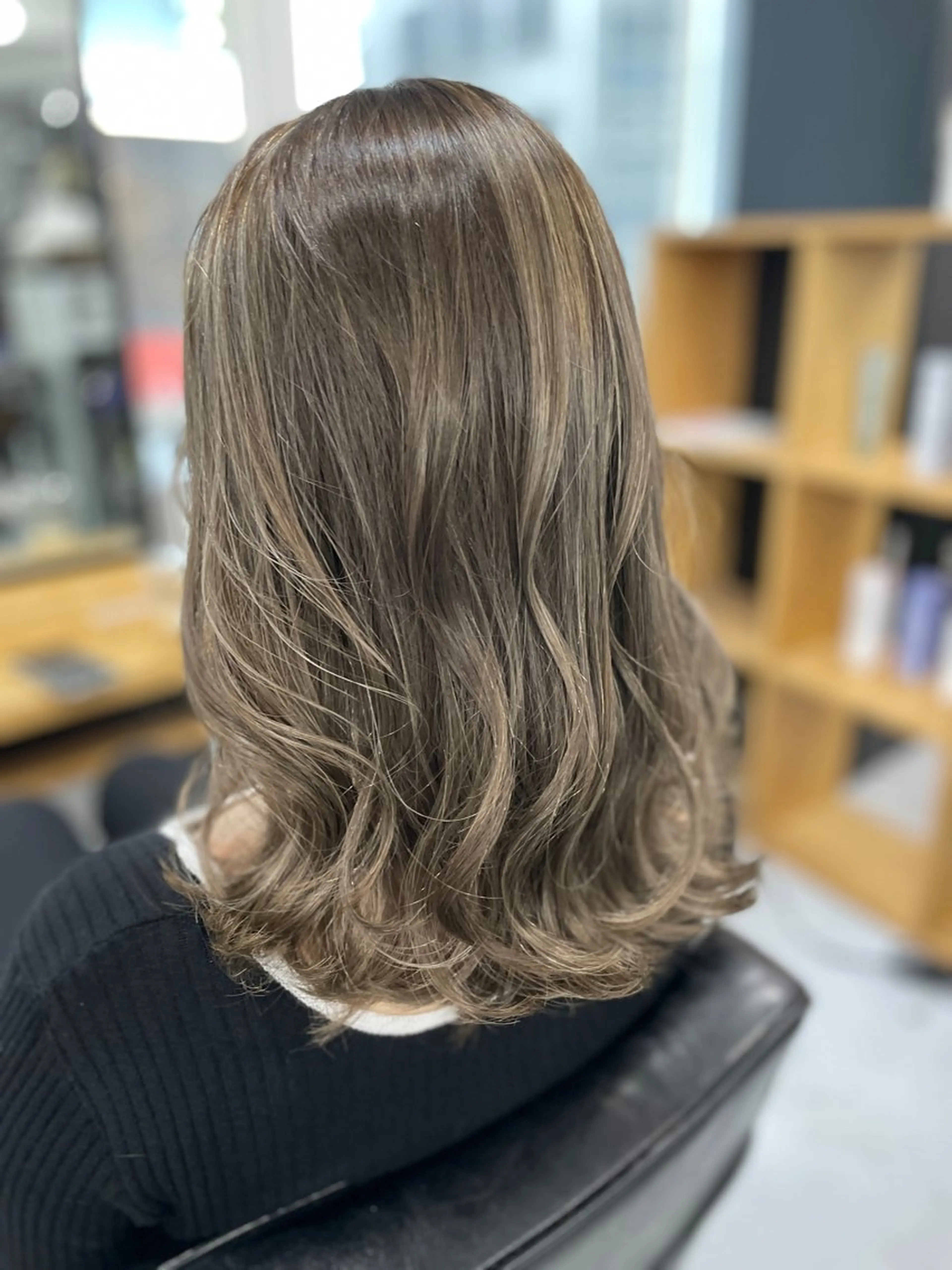 ミディアム カット ヘアカラー トリートメント MICO hair所属・MICO hairのヘアスタイル