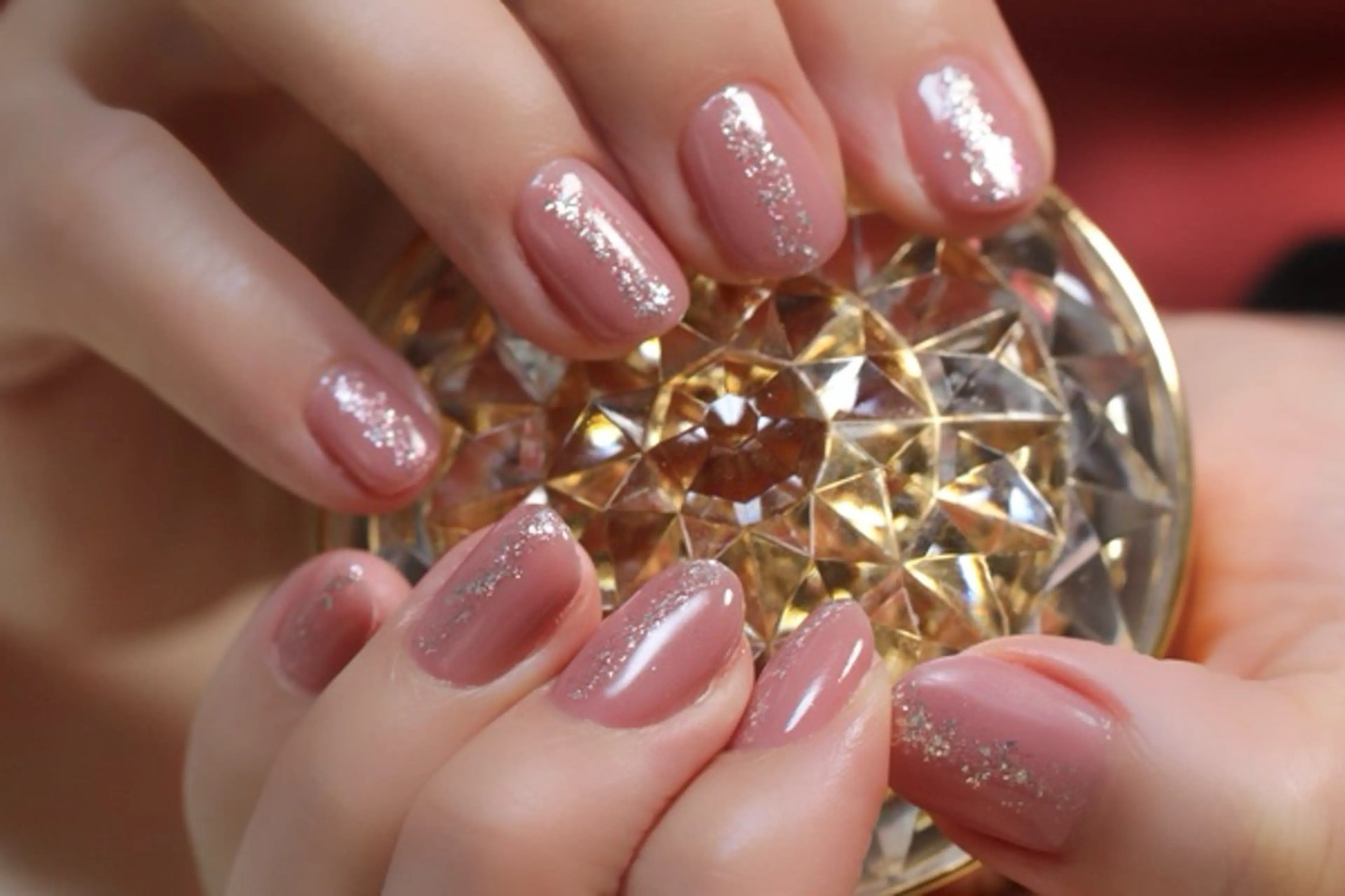 ネイル ジェルネイル ラメ(グリッター) オフィスネイル ワンカラーネイル ハンドネイル ママリンド　志村坂上店所属・しみ えんのネイルデザイン