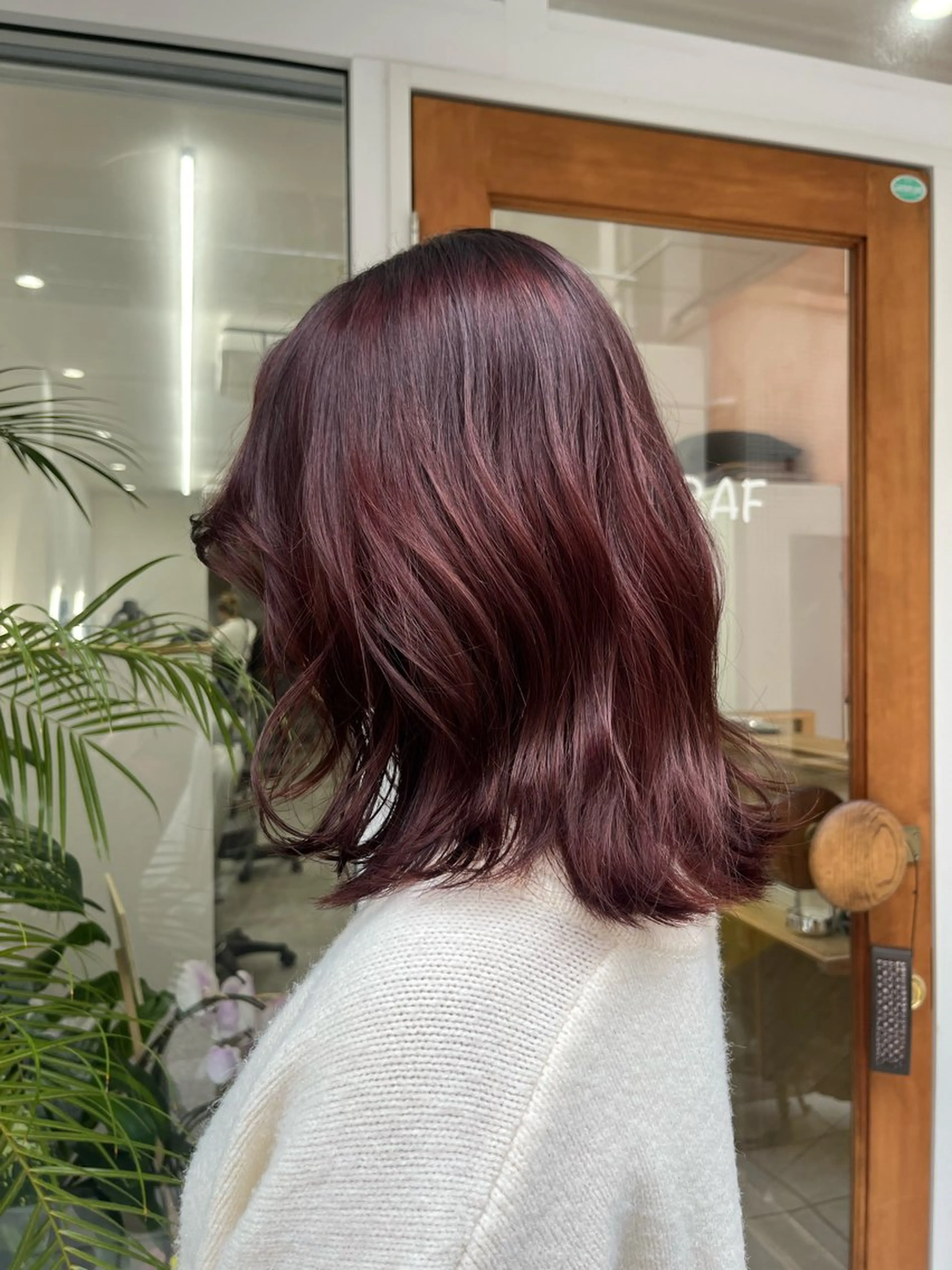 セミロング カラー ヘアカラー トリートメント ベージュ⟡˖ブリーチ ˖ ࣪⊹あずきのヘアスタイル