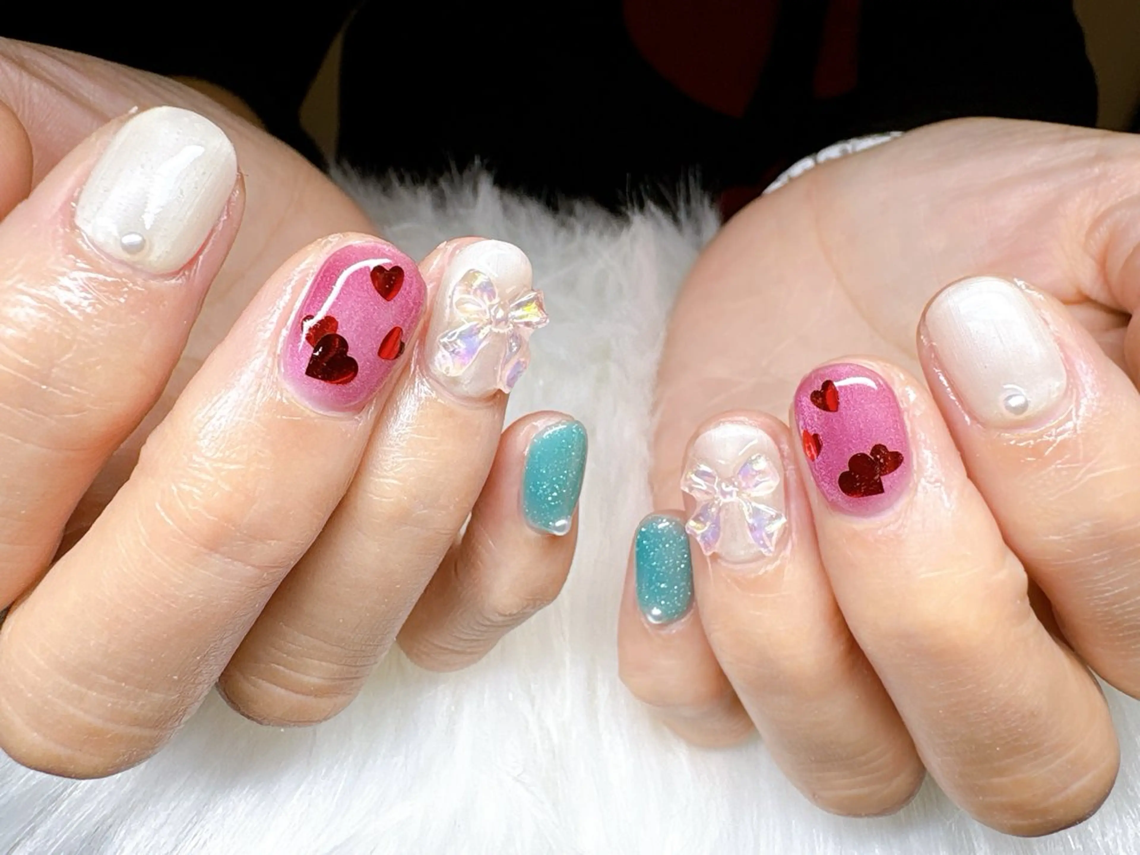 ネイル ECLAT エクラ所属・寺山 千鶴のネイルデザイン