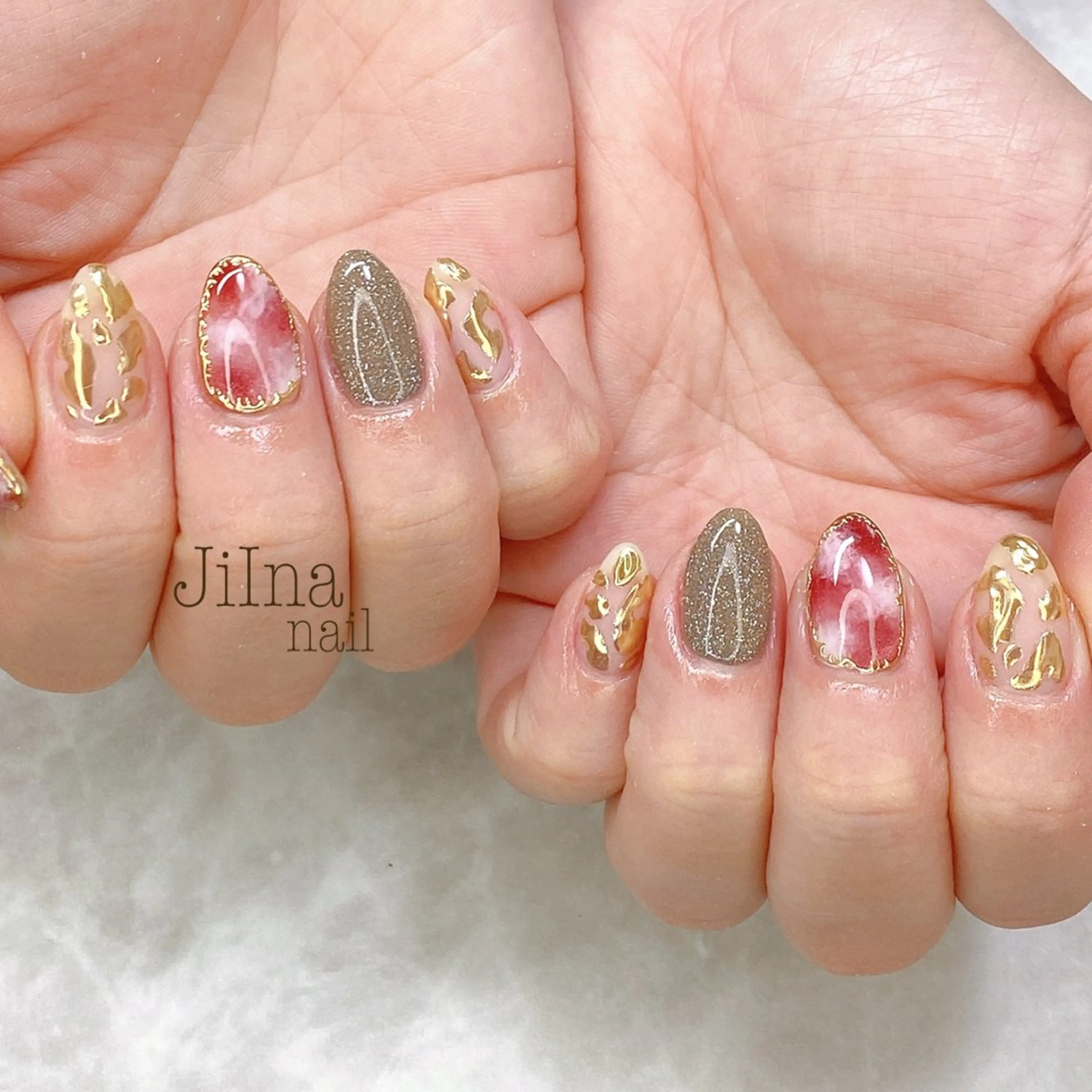 ネイル JiIna nailのネイルデザイン