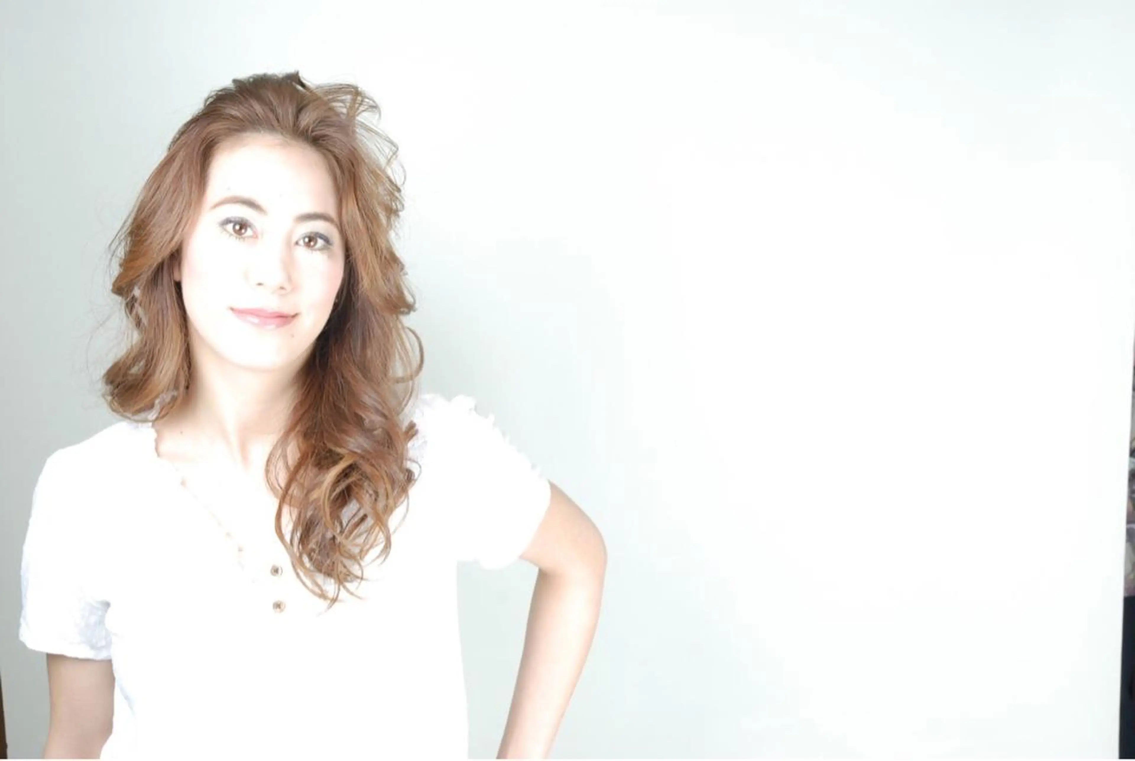 ロング DiMPlE  ディンプル所属・🌸スタイリスト 山浦美恵のヘアスタイル