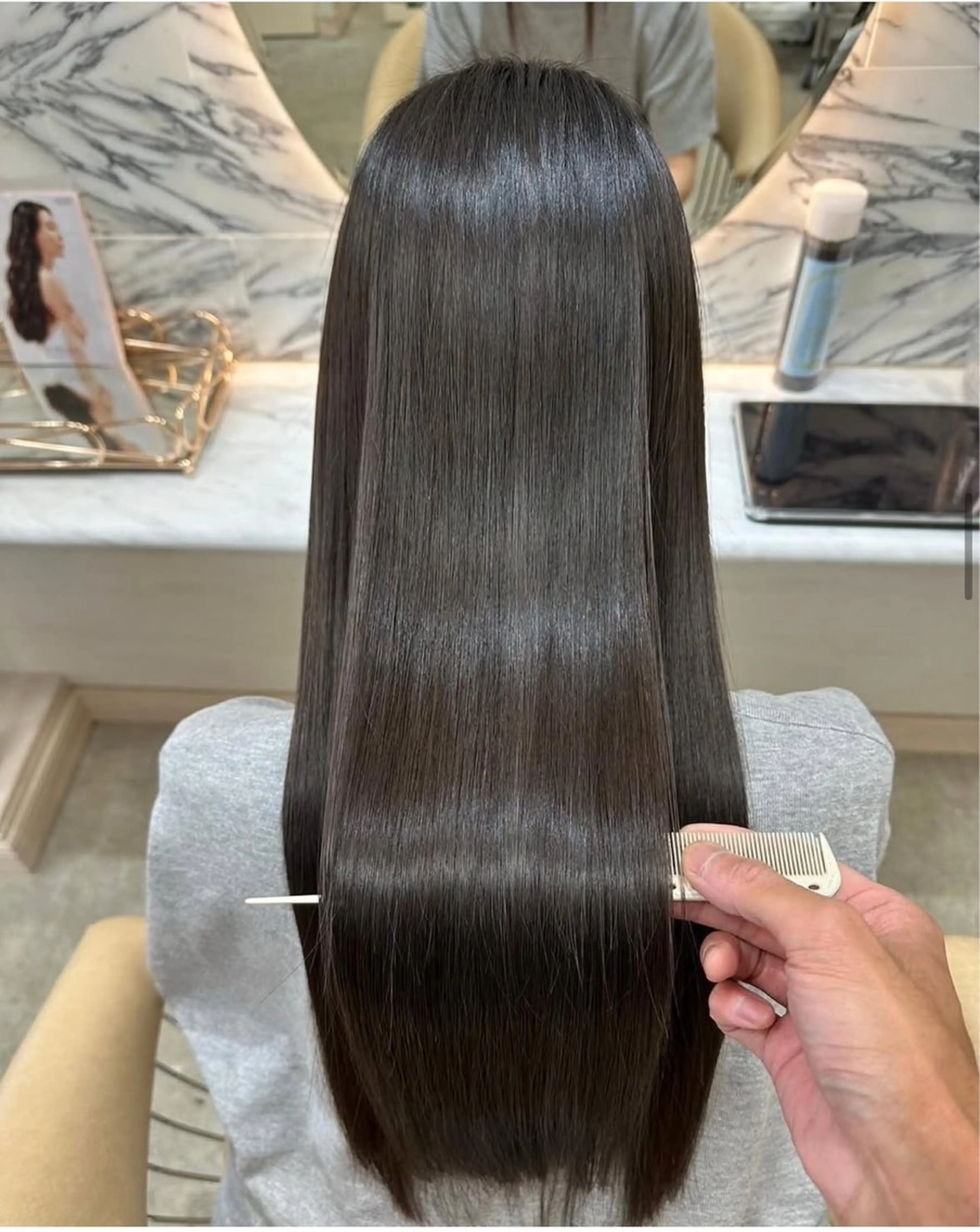 ロング ボブ ハイライト 髪質改善 トリートメント 森田花菜/栄/透明感 グレージュ/艶カラーのヘアスタイル