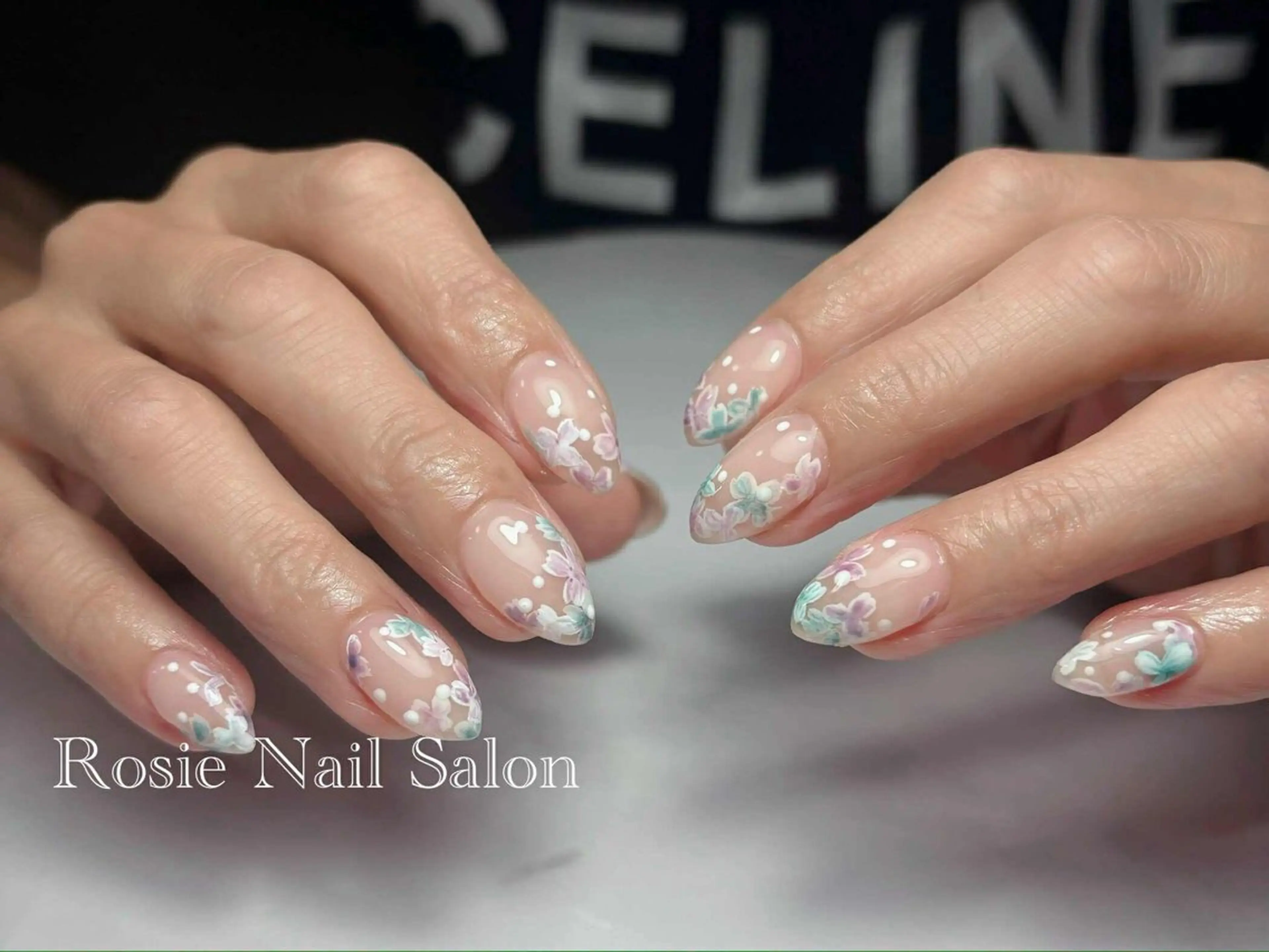 ネイル Rosie Nail サロン南越谷のネイルデザイン