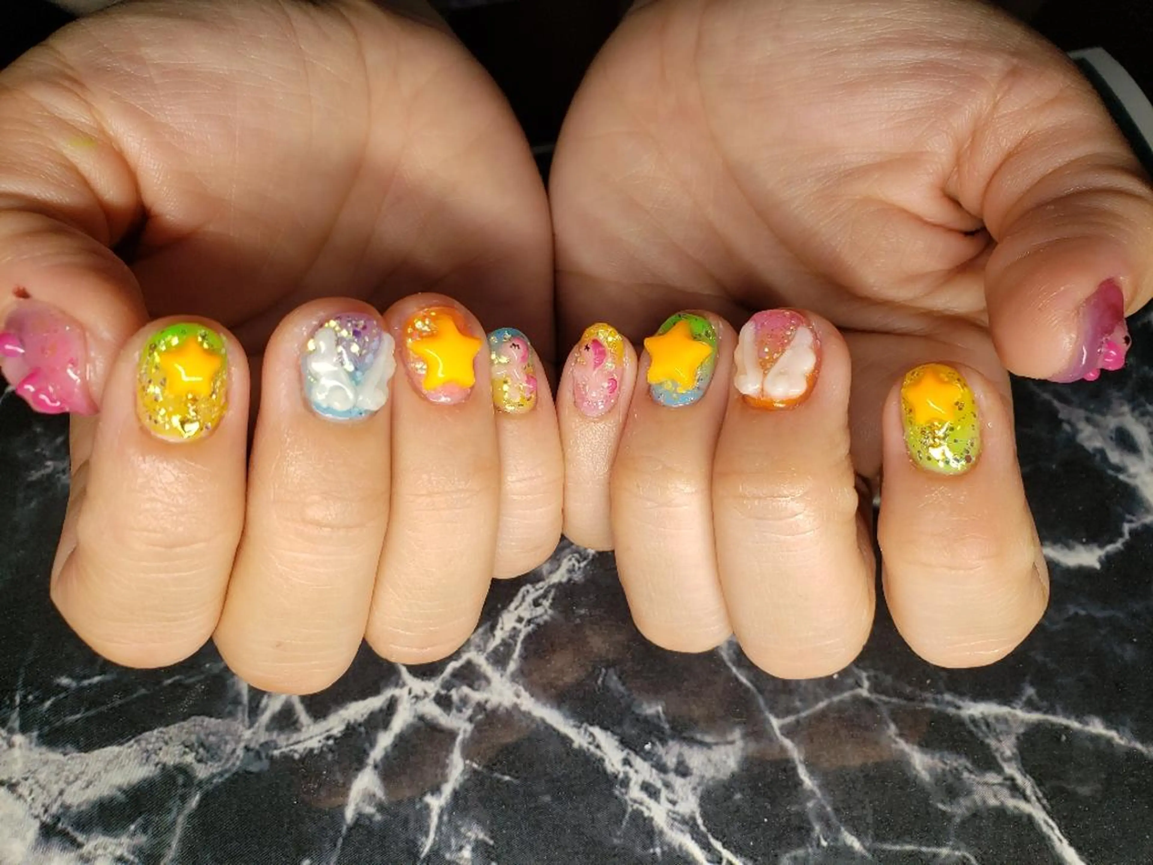 ショート ネイル ハンドネイル クロキ 。のネイルデザイン