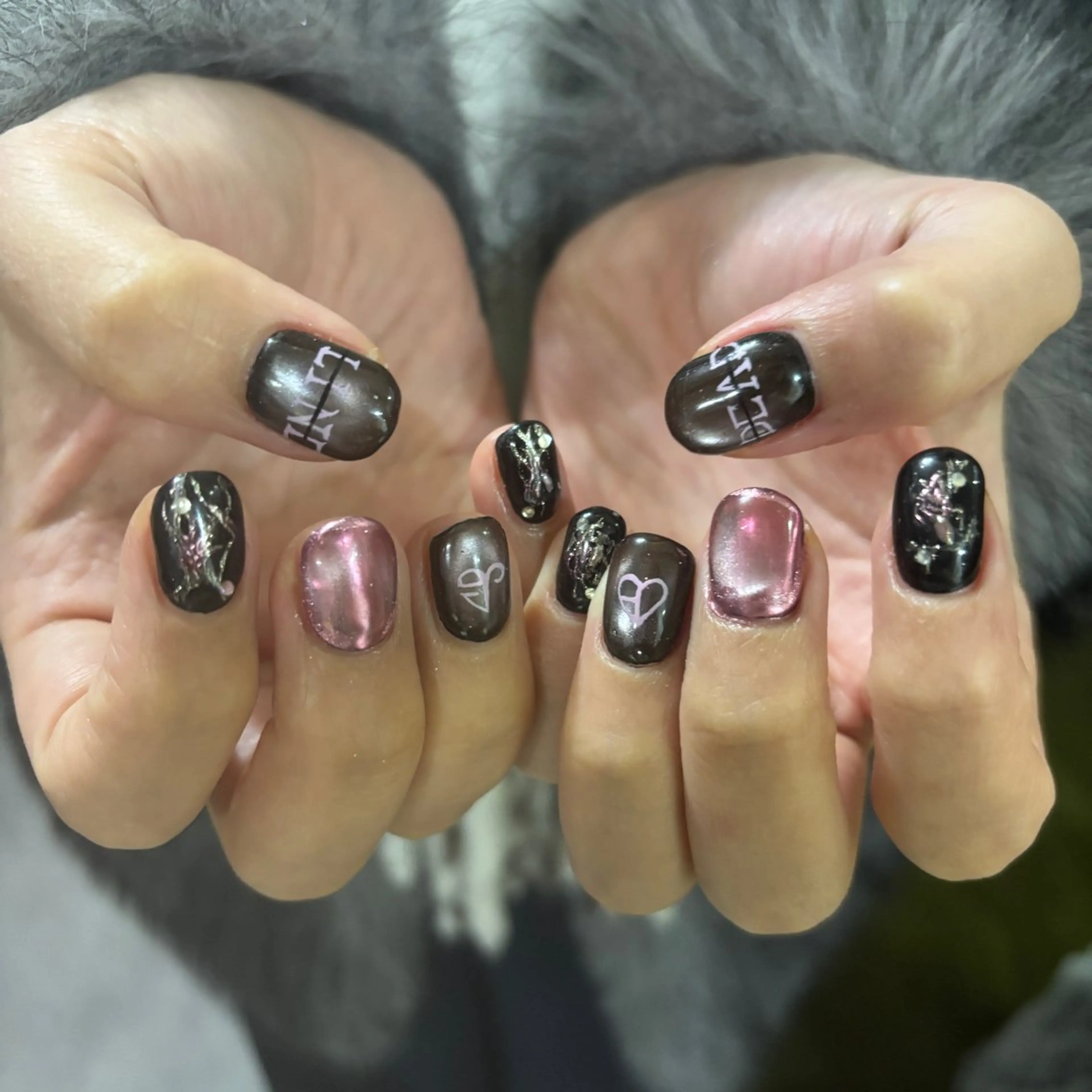 ネイル ハンドネイル フットネイル 栗田 ゆう子のネイルデザイン