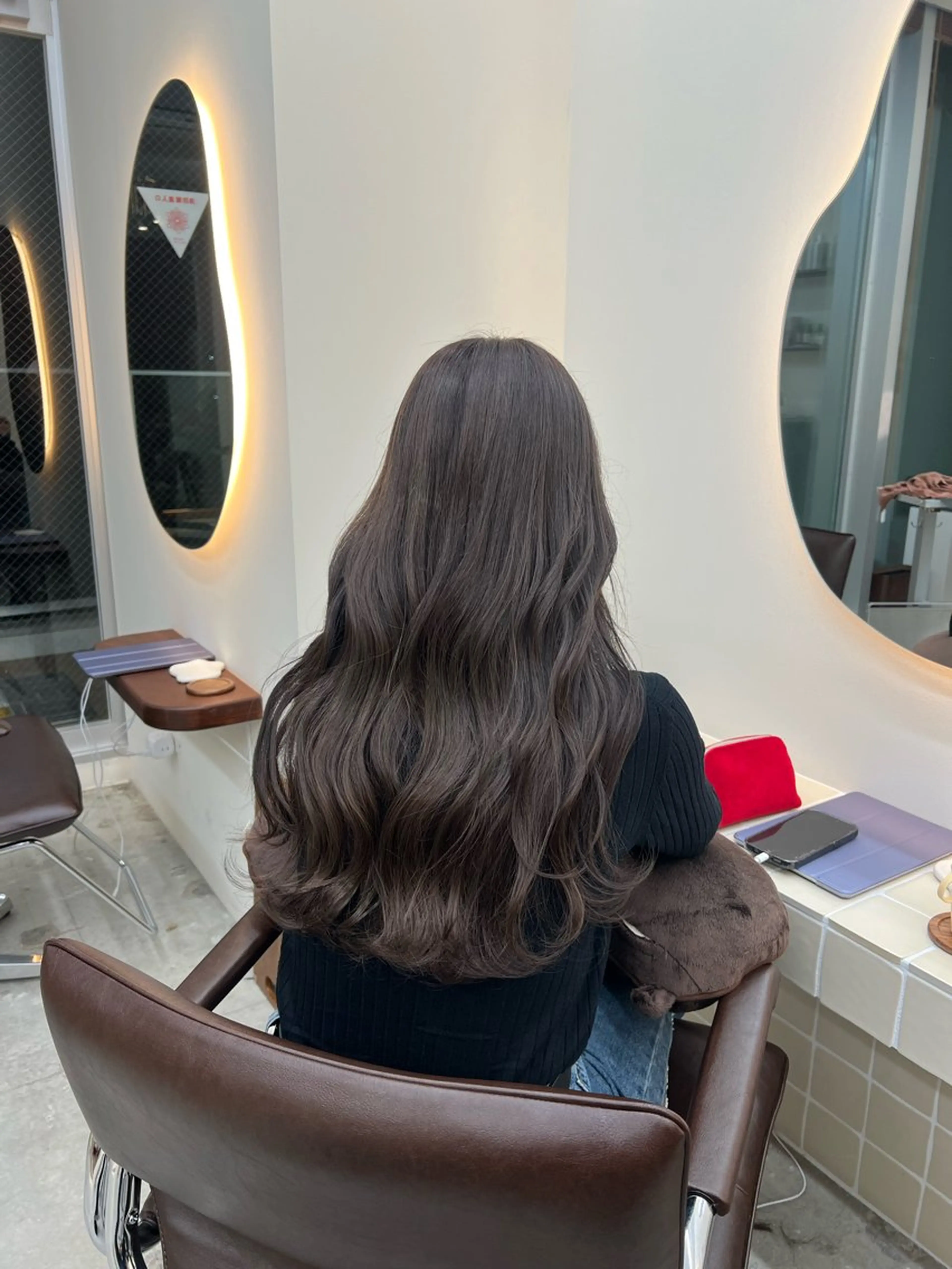 ロング カラー グレージュ ヘアカラー トリートメント ヘッドスパ ✨髪質改善矯正× ブリーチ✨YU-KIのヘアスタイル