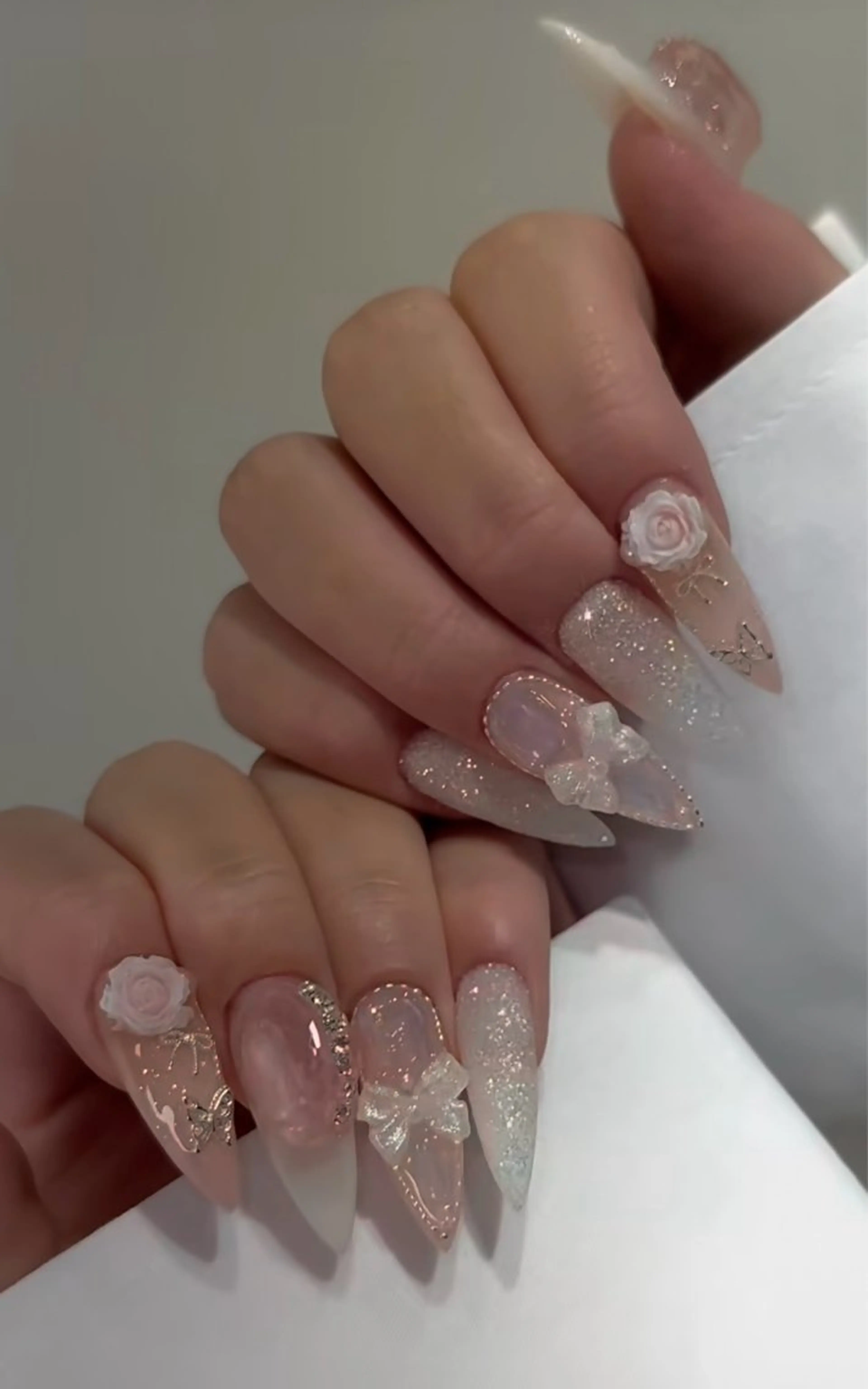 ネイル NailSalon✨ Écrinエクランのネイルデザイン