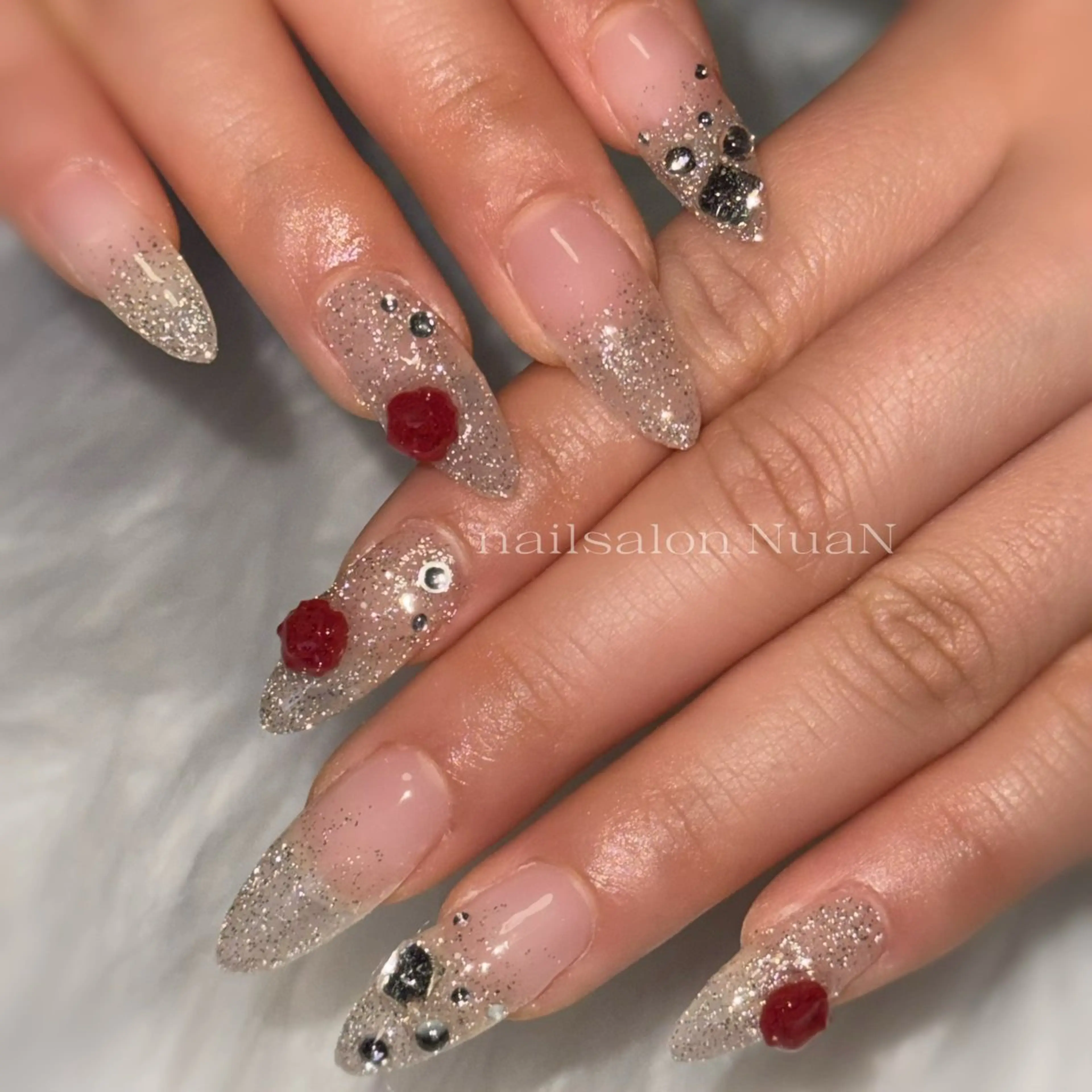 ネイル ハンドネイル NuaN 名城線黒川駅徒歩3分のネイルデザイン