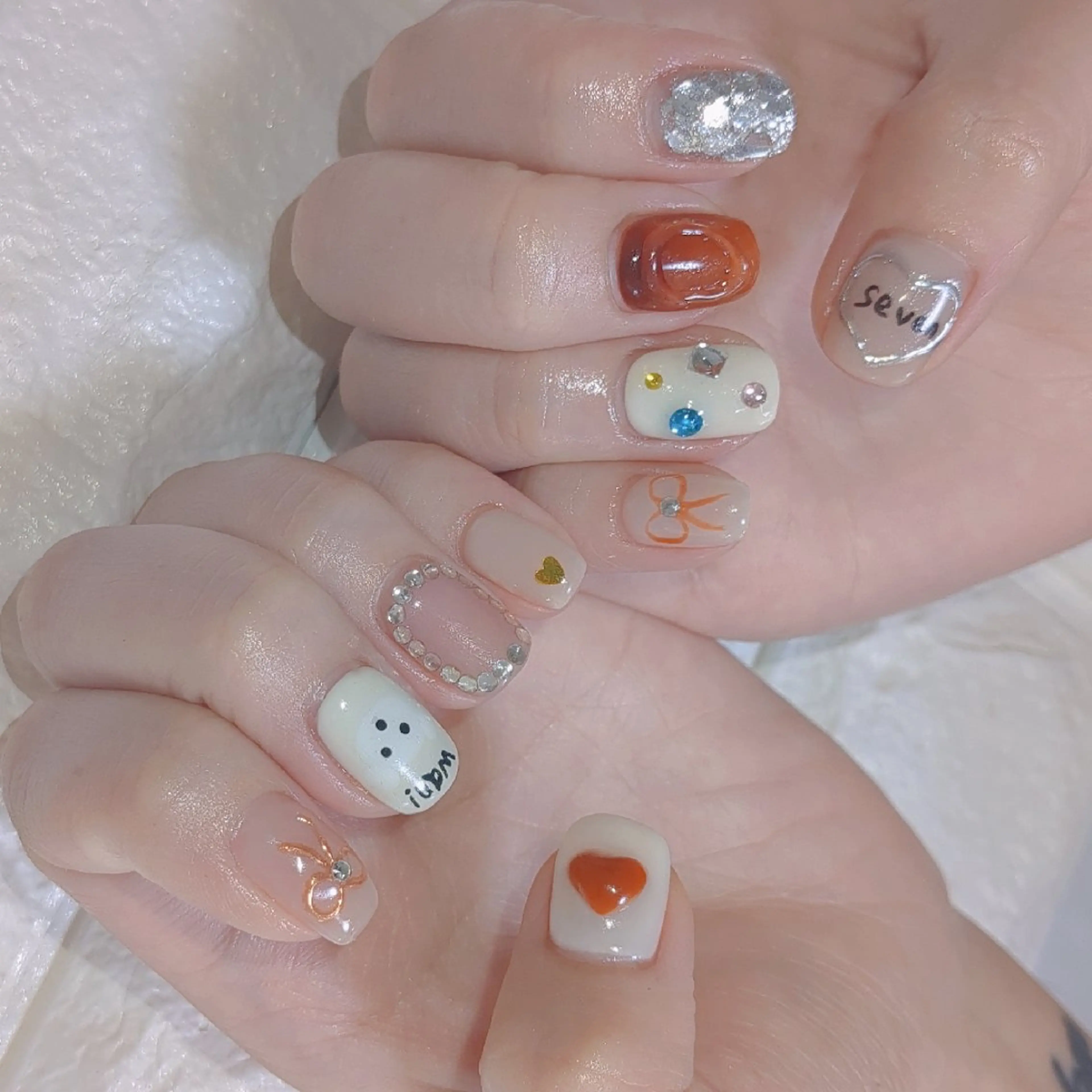 ネイル ハンドネイル E·U·B ネイル所属・横浜市中区曙町 E·U·Bネイルのネイルデザイン
