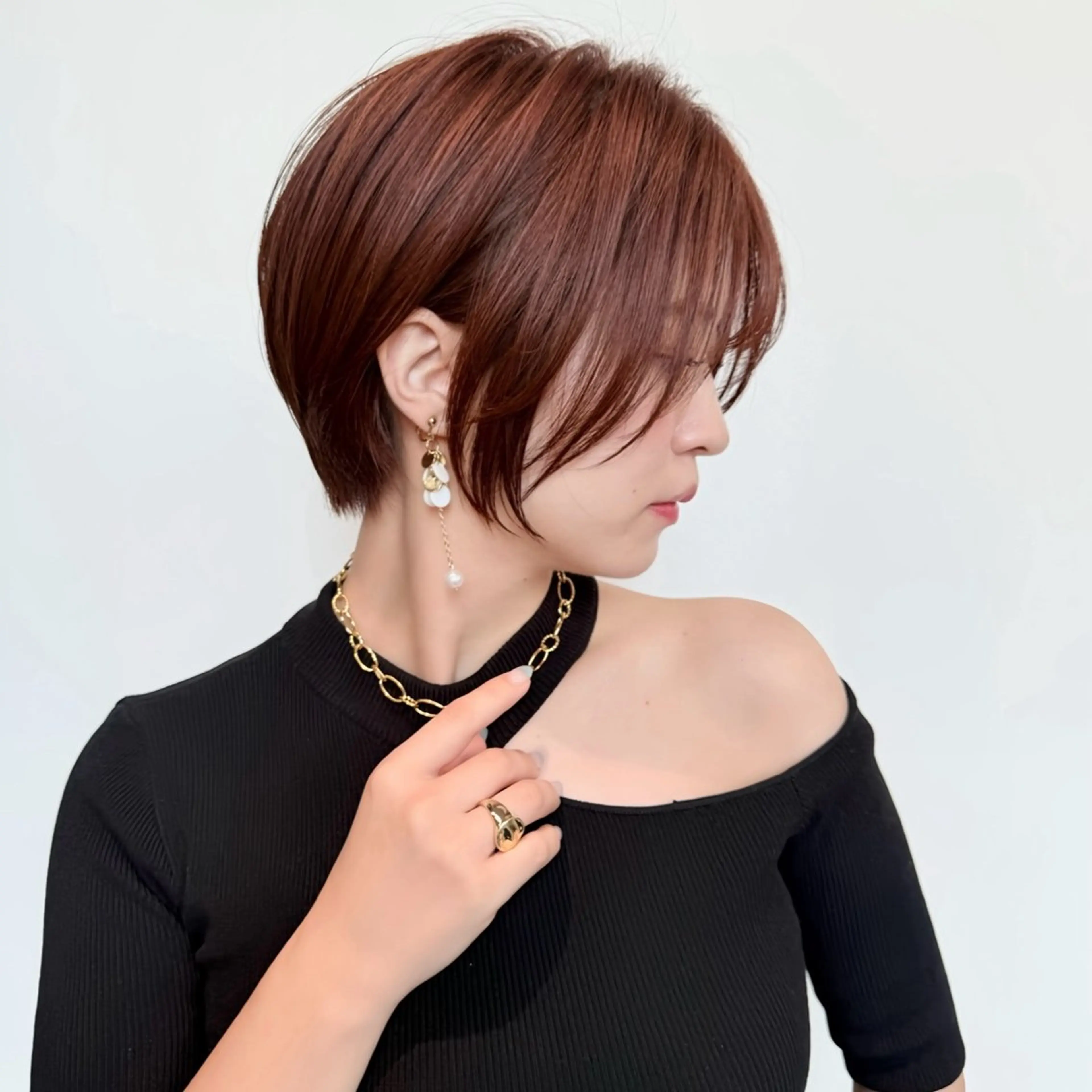 ショート ショート/レイヤー/ 縮毛矯正/ 渡邊莉玖のヘアスタイル