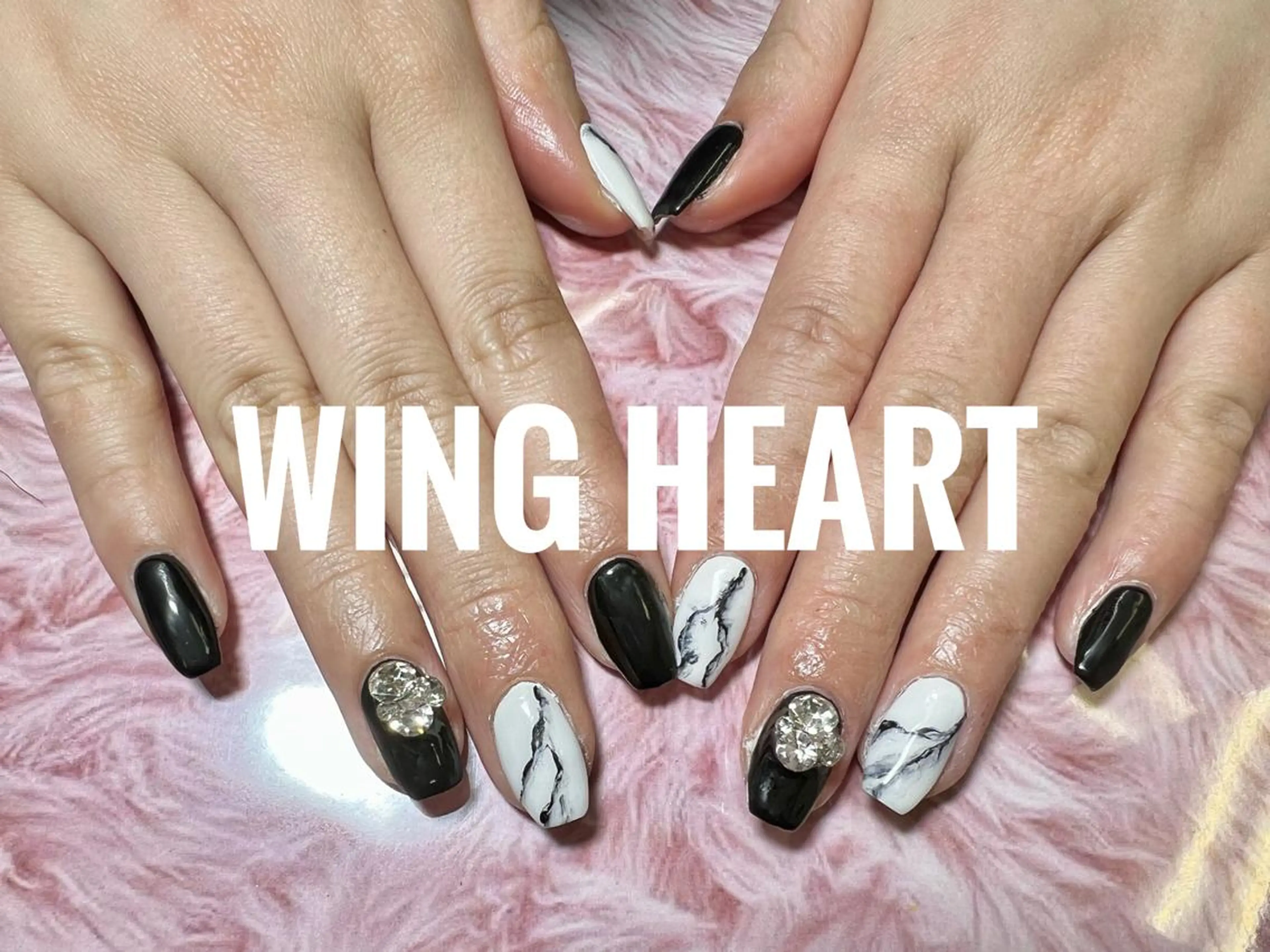 ネイル I. AYUMIのネイルデザイン