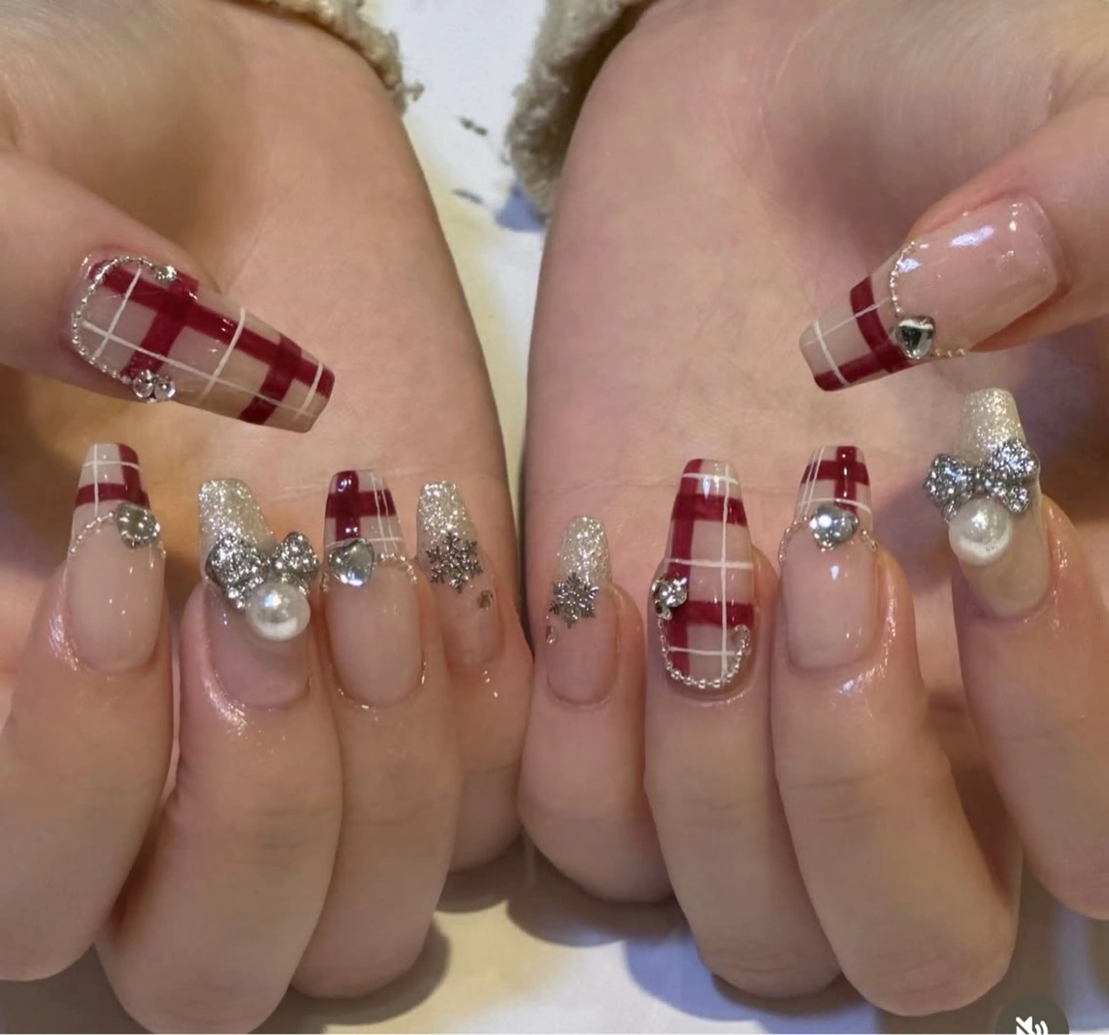 ネイル ハンドネイル Rina スカルプ専門店のネイルデザイン