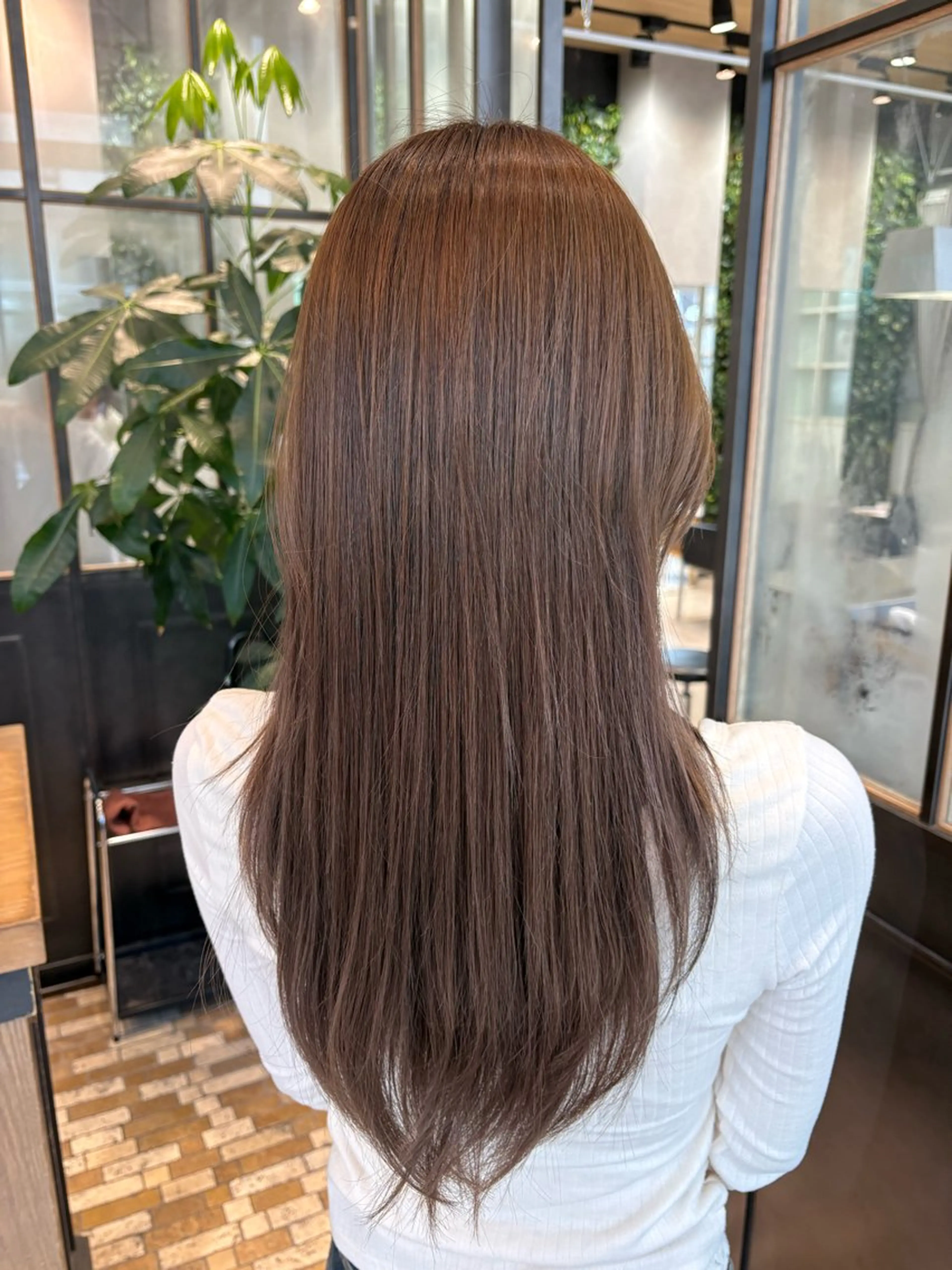 ロング Lolonois 森ノ宮/RINのヘアスタイル