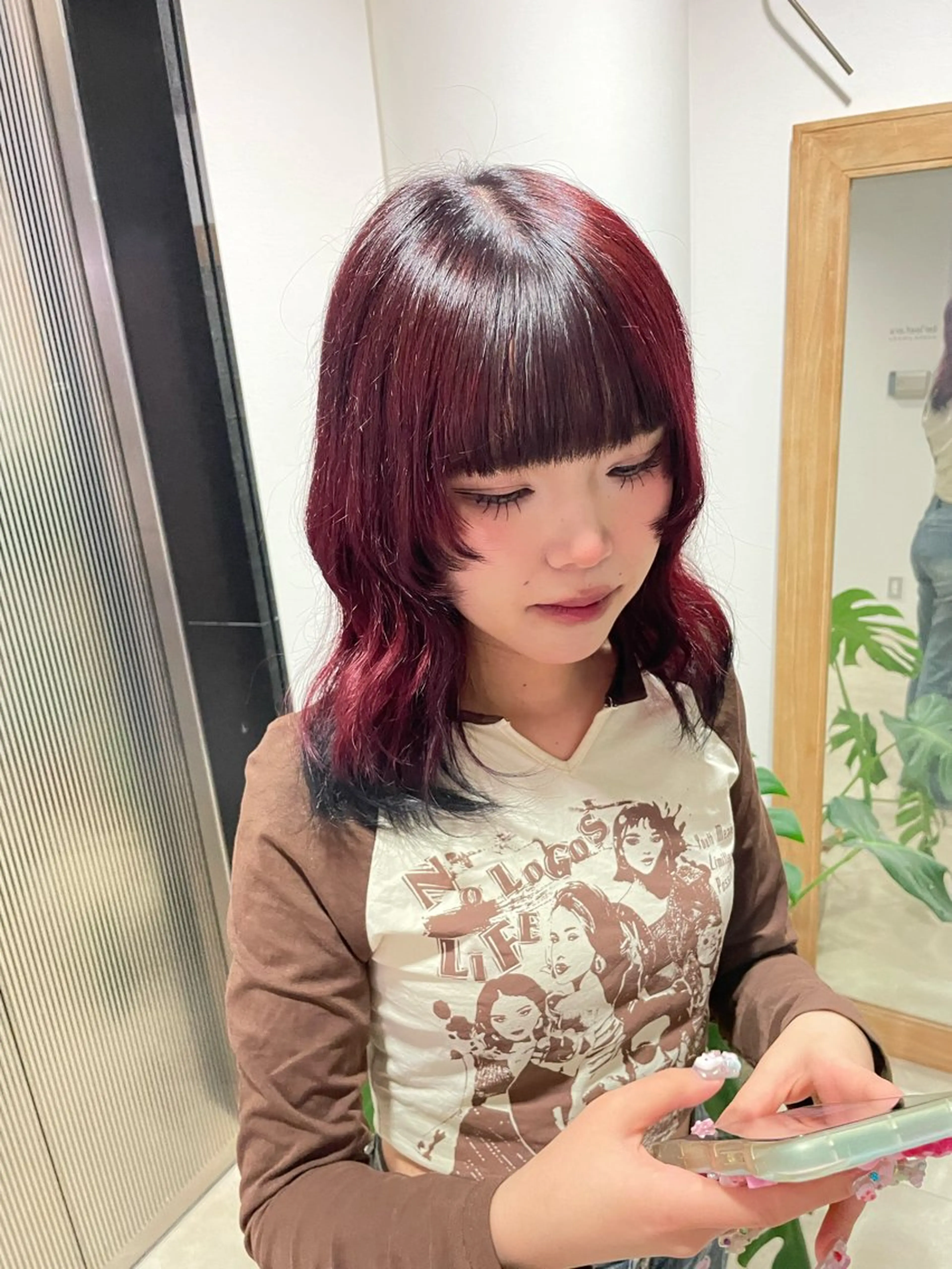 ミディアム _WHITE京橋店 佐伯 碧のヘアスタイル