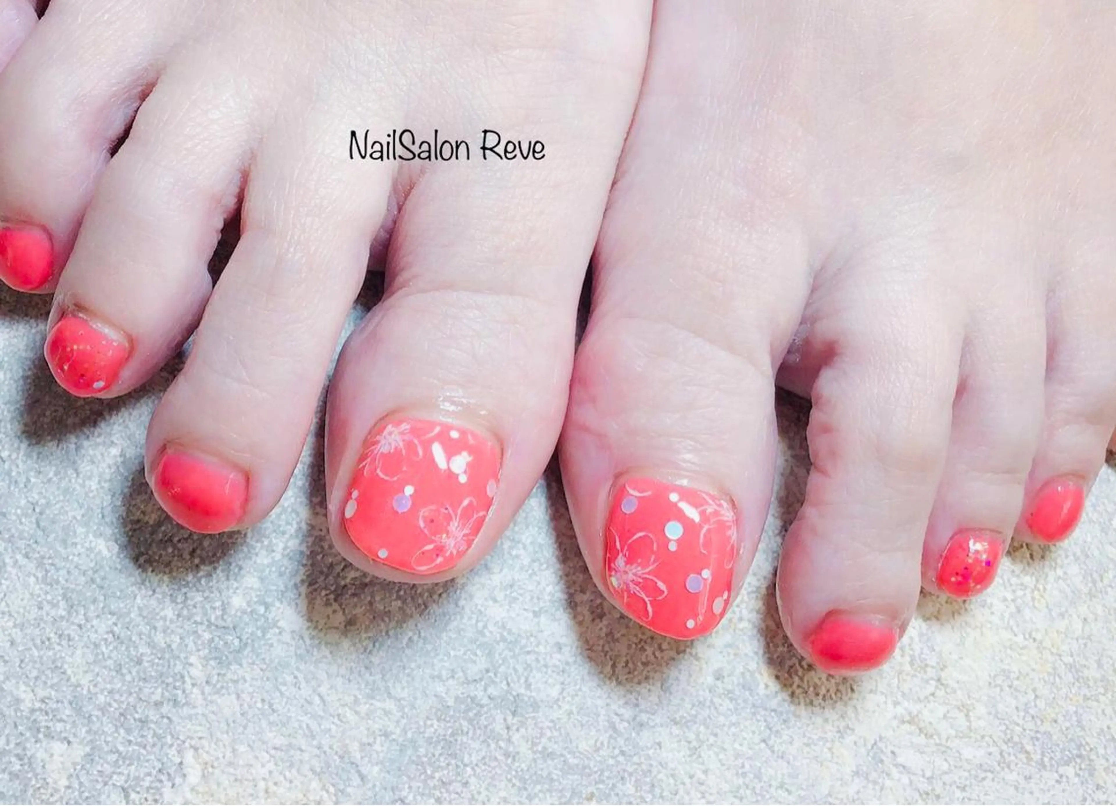 ネイル アートネイル フラワーネイル フットネイル 春ネイル NailSalon   Reve（ネイルサロン レーヴ）所属・NailSalon Reveのネイルデザイン