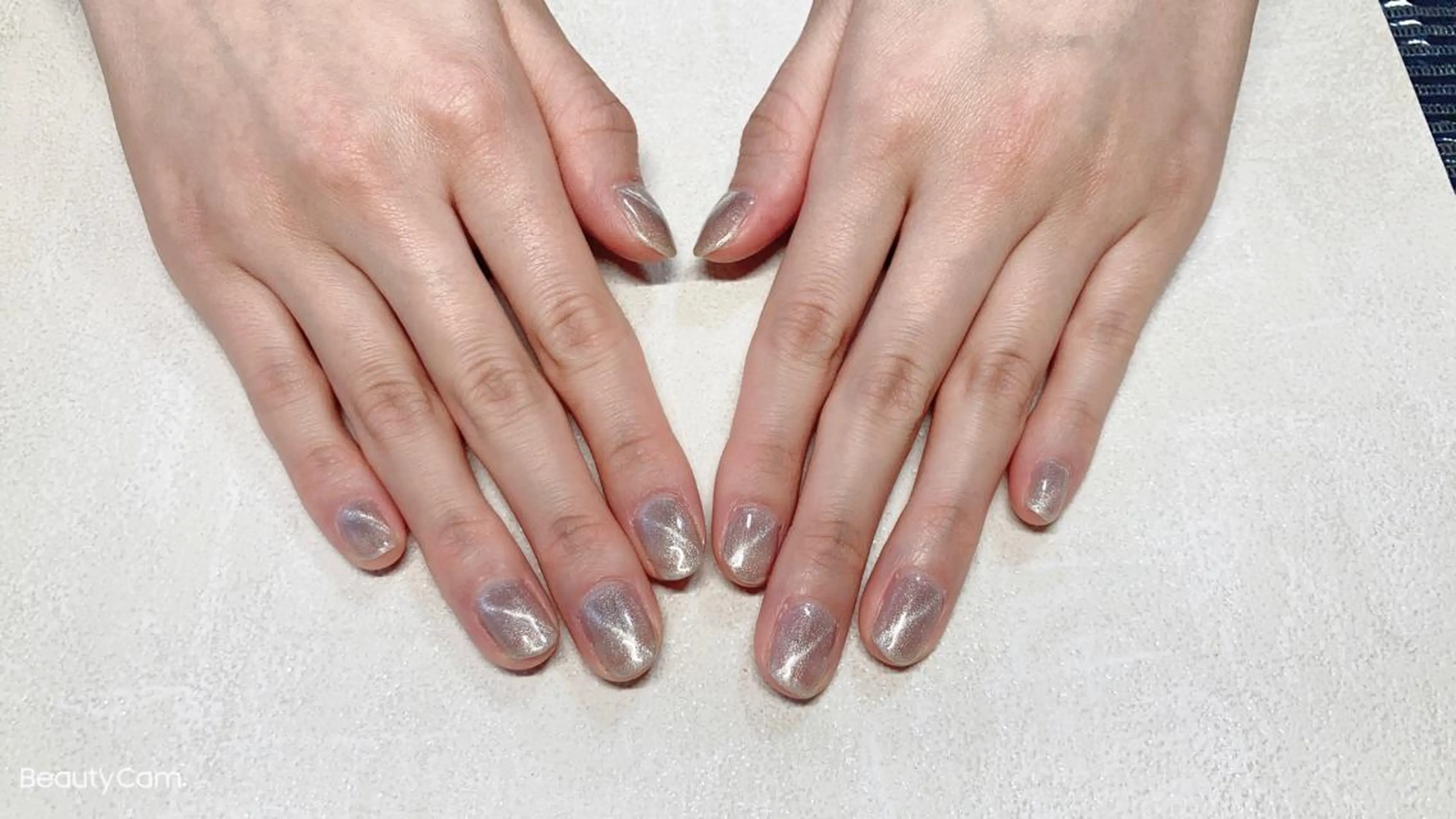 ネイル ewt miniのマツエク・マツパデザイン