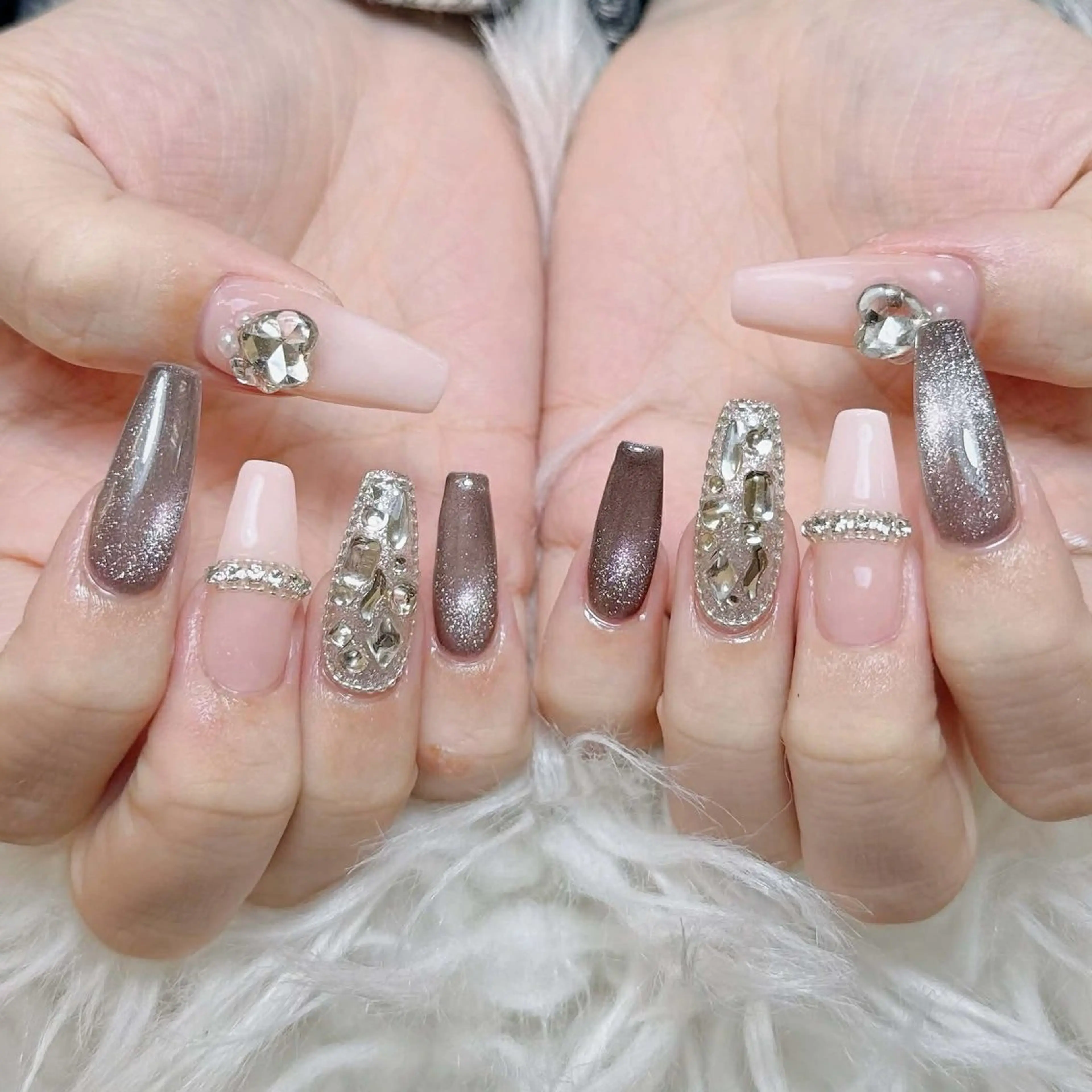 ネイル ANH ゴテゴテネイルのネイルデザイン