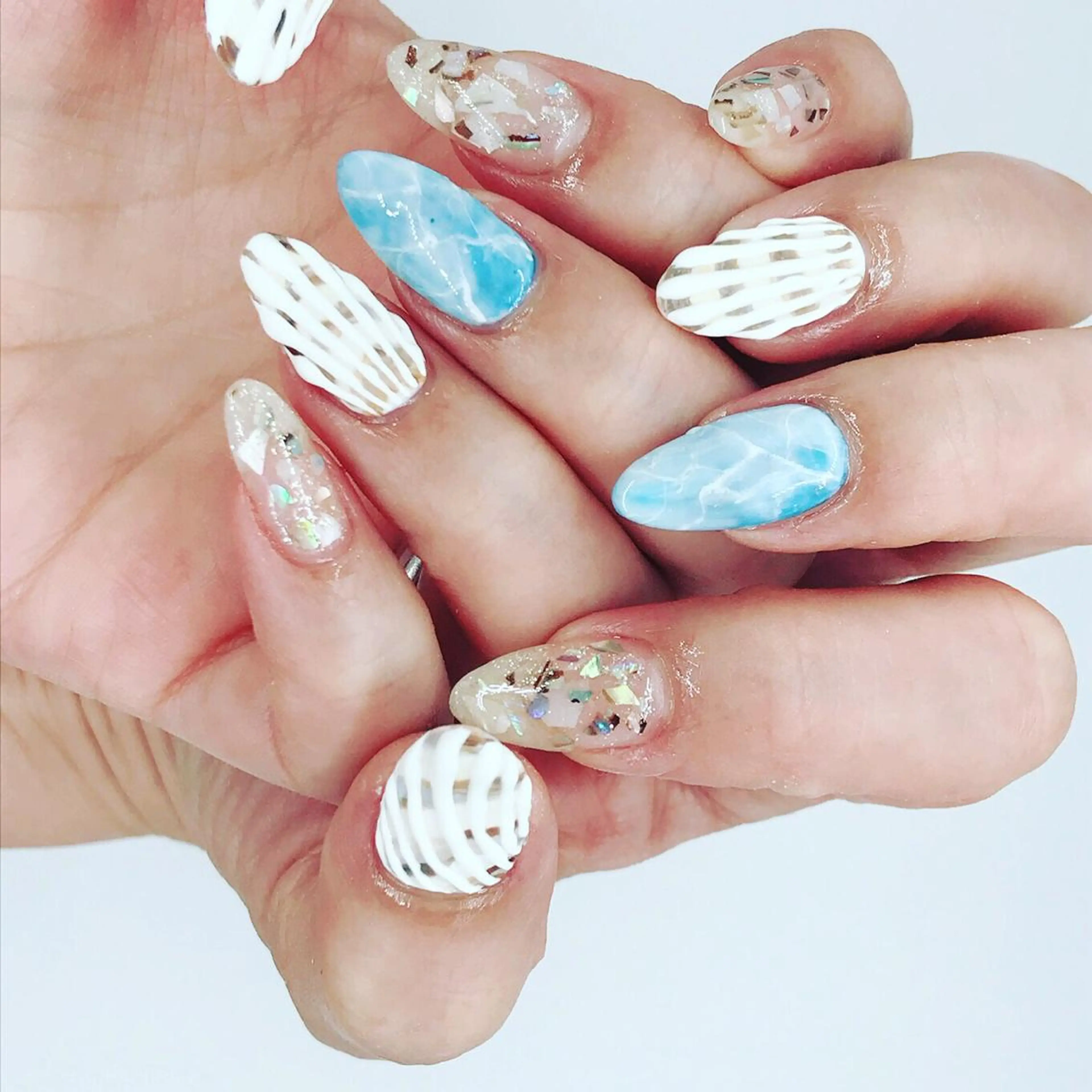 ネイル フラッシュネイル フットネイル フレンチネイル ジェルネイル ガラスフレンチ brilliant s.kのネイルデザイン