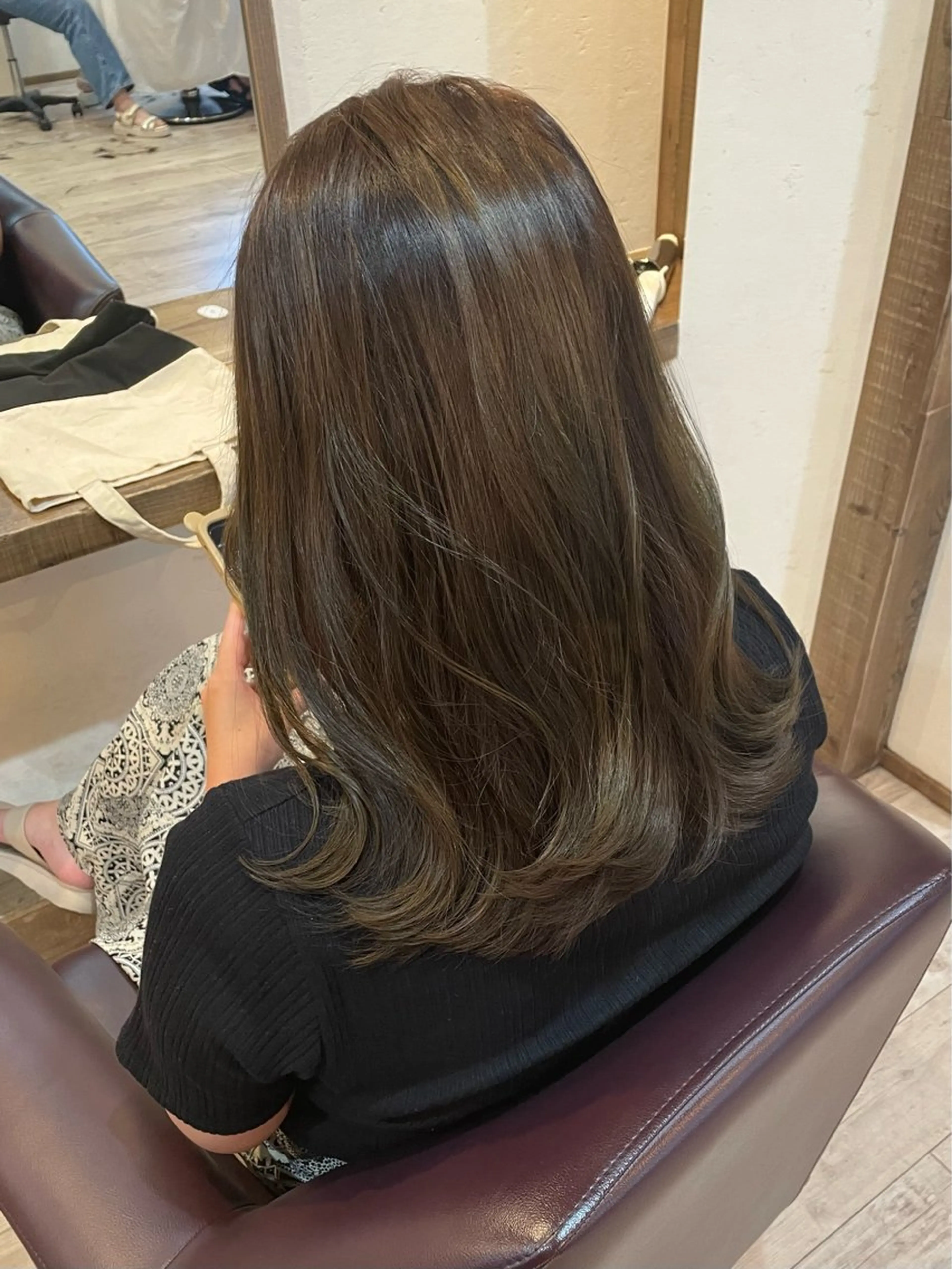 ミディアム カラー ベージュカラー ニュアンスカラー🫧 加納のヘアスタイル