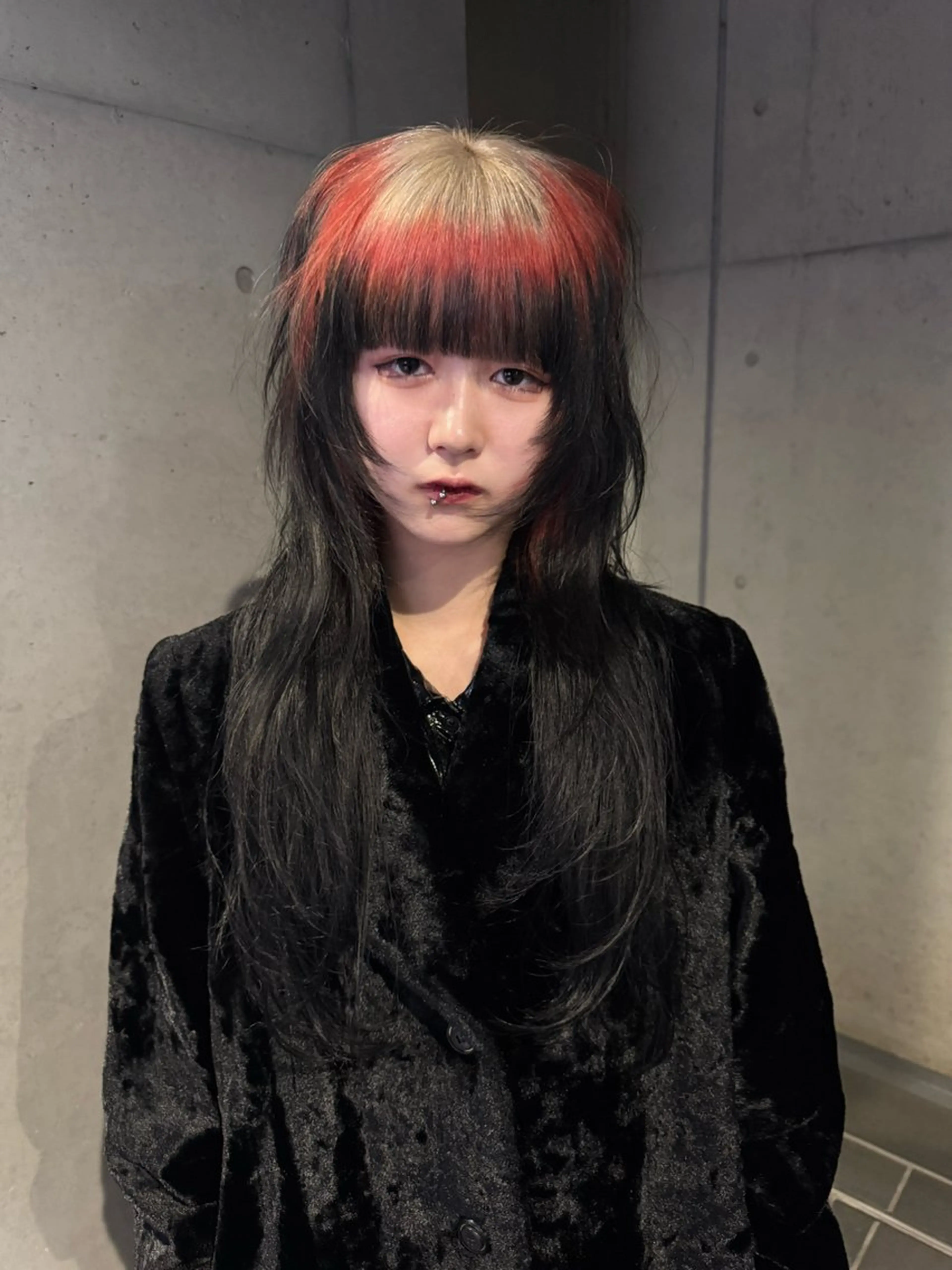 ロング カラー カット ヘアカラー トリートメント だいち/ハイトーン/ デザインカラーのヘアスタイル