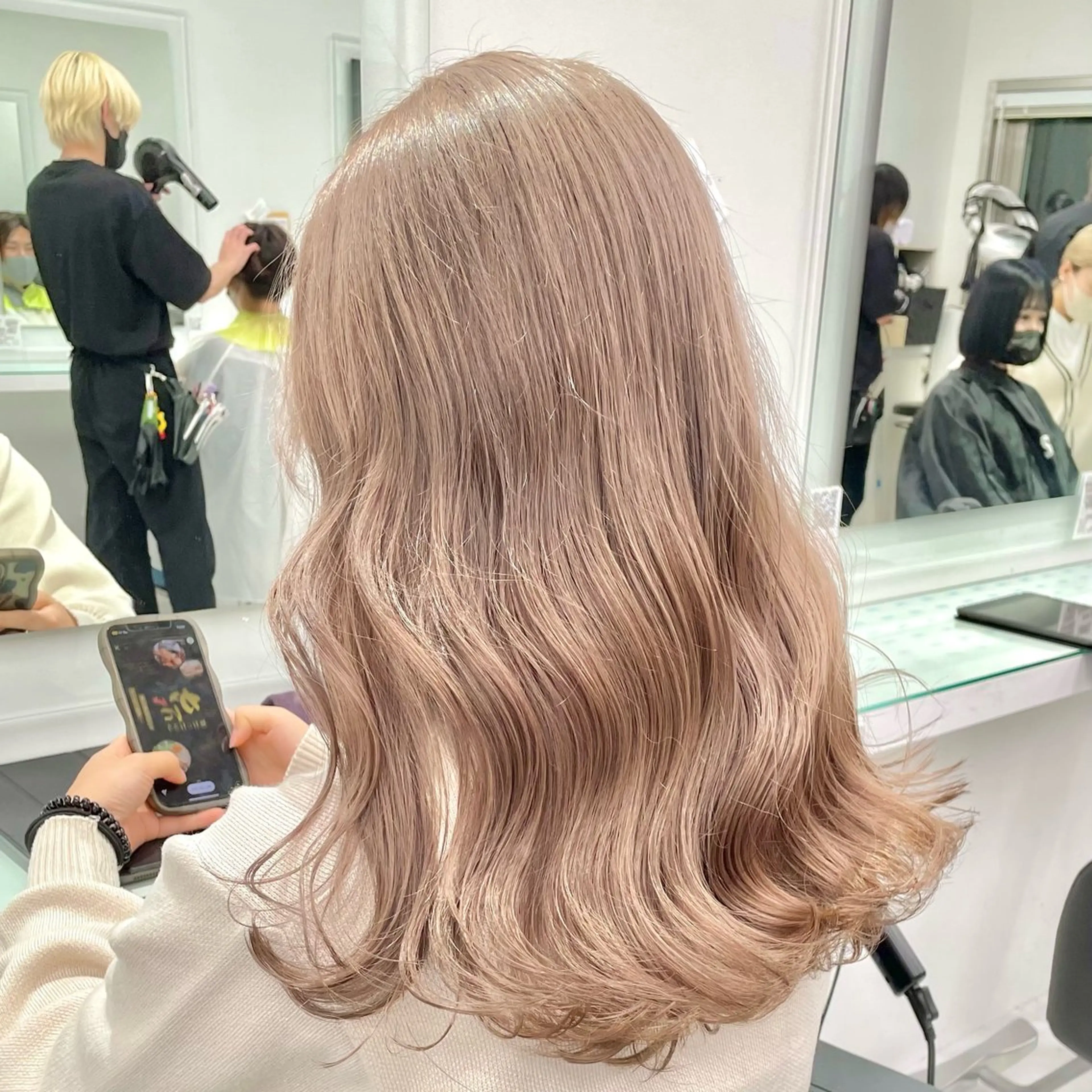 セミロング カラー ヘアカラー トリートメント 艶髪グレージュ特化/ CHIKARAのヘアスタイル