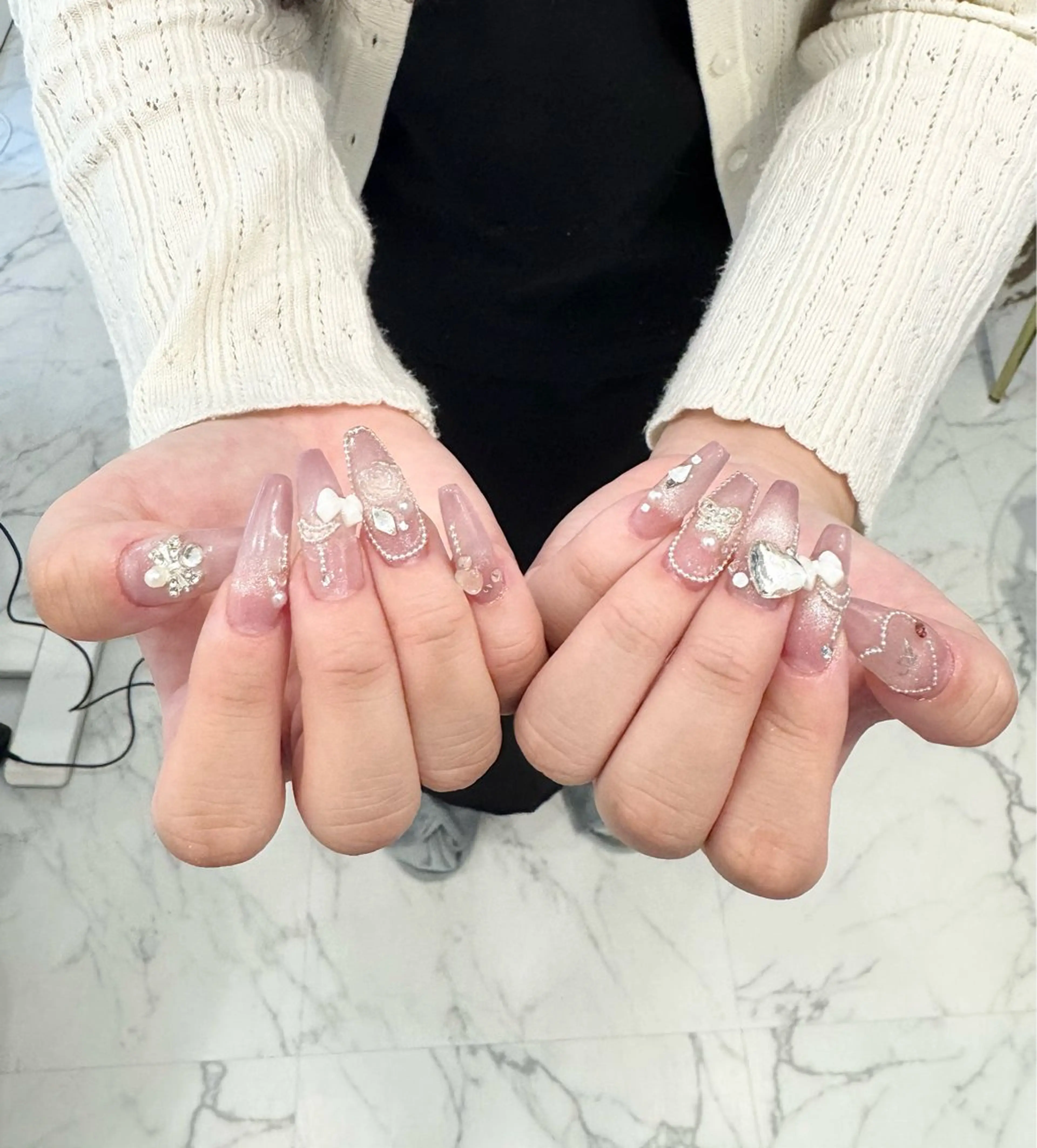 ネイル 長さ出し ジェルネイル マグネットネイル メンズネイル ピンク ハンドネイル マイムネイル所属・MIMnail メンズネイリストのネイルデザイン