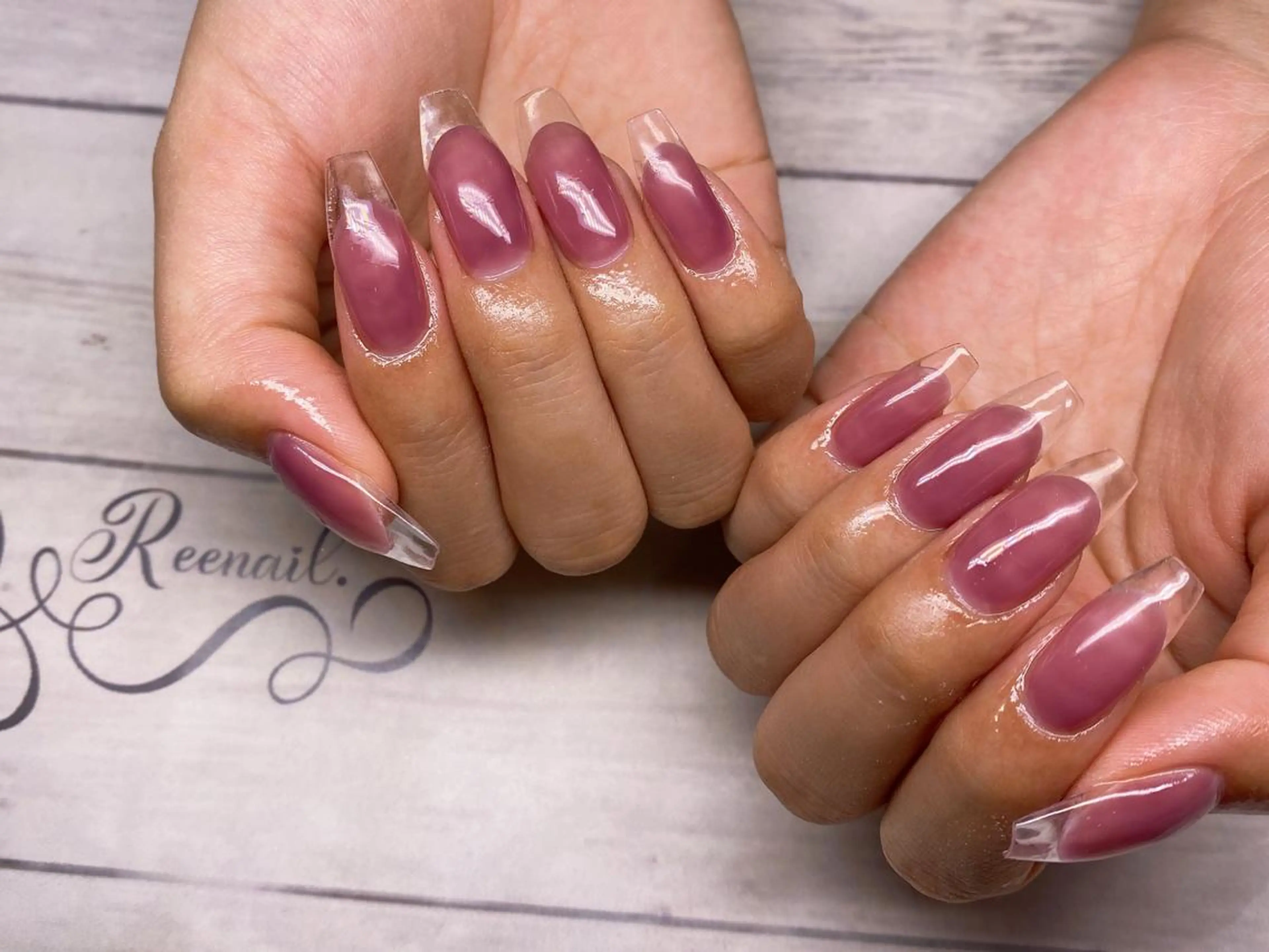 ネイル 高野 梨紗子のネイルデザイン