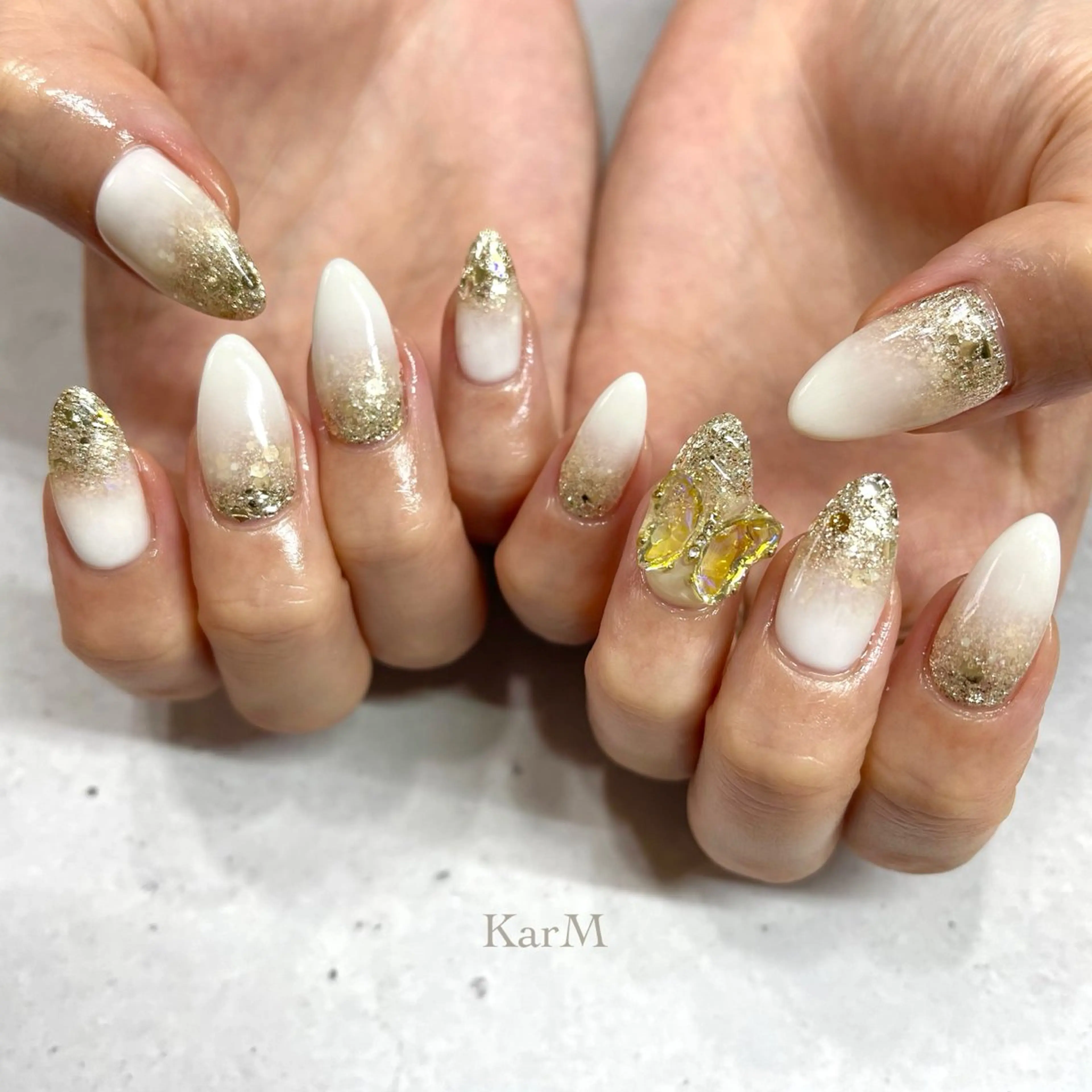 ネイル オーロラネイル チークネイル フラッシュネイル フレンチネイル ゴールド ハンドネイル ogino karinのネイルデザイン